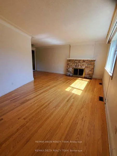 Photo 30 of 149 Pleasant Park Road, Ottawa, Faircrest Heights — HOMEH