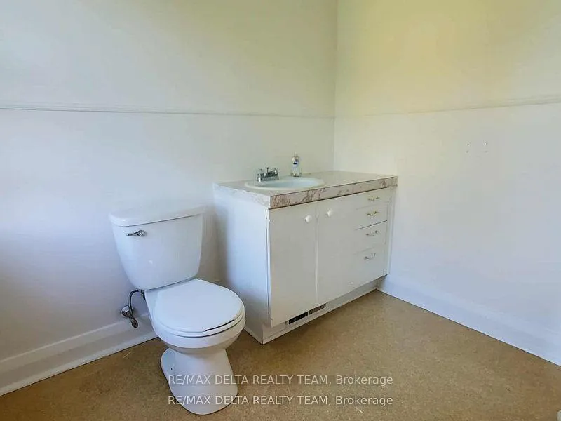 Photo 38 of 149 Pleasant Park Road, Ottawa, Faircrest Heights — HOMEH