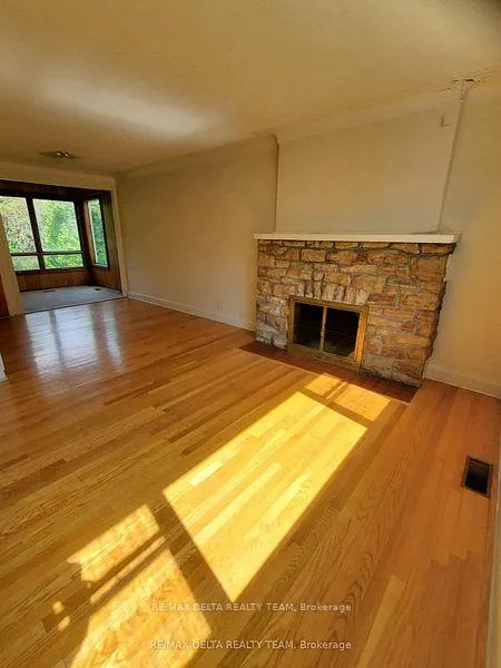 Photo 41 of 149 Pleasant Park Road, Ottawa, Faircrest Heights — HOMEH