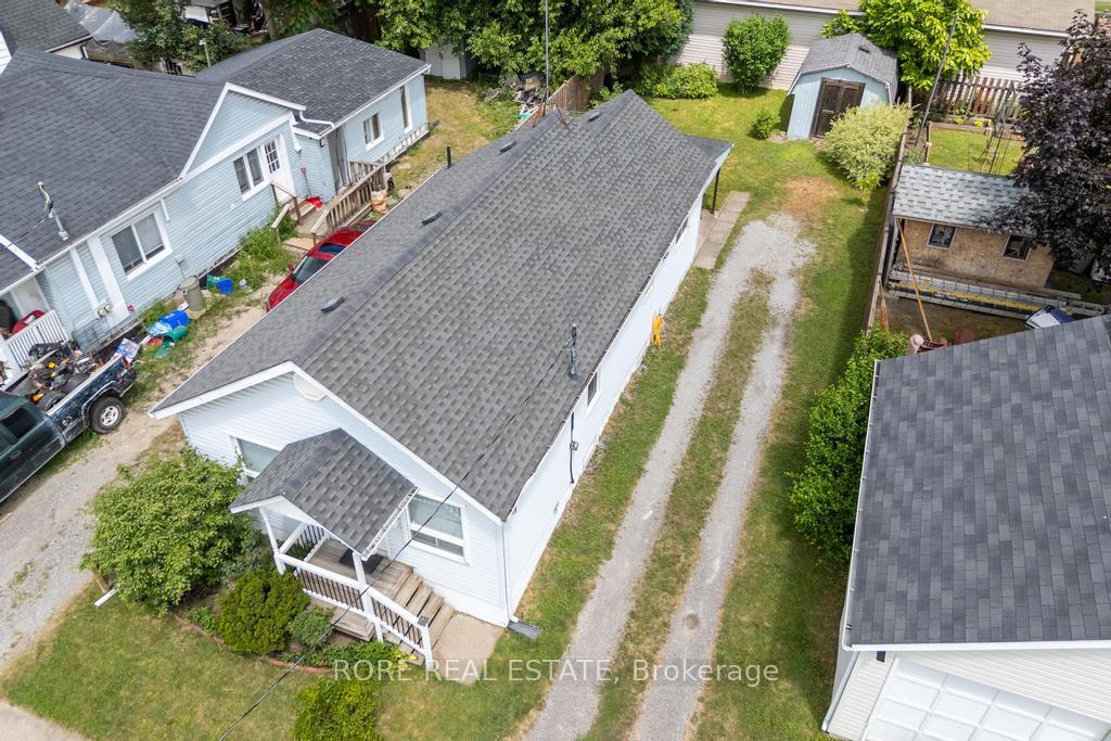Photo 11 of 21 Erie Street, St. Catharines, E. Chester — HOMEH