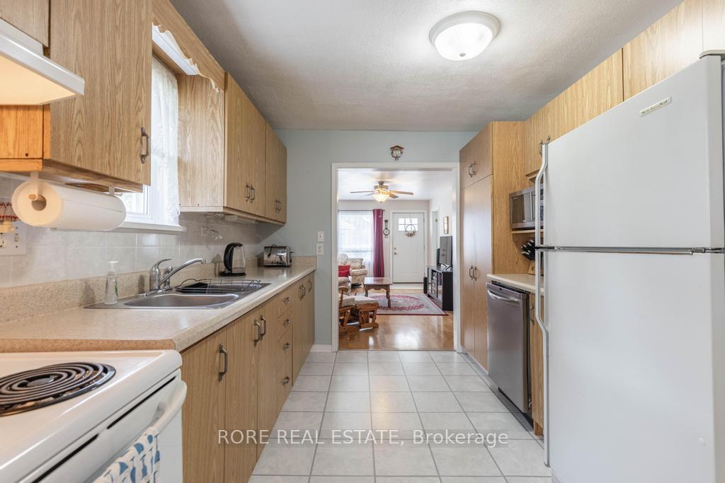 Photo 18 of 21 Erie Street, St. Catharines, E. Chester — HOMEH
