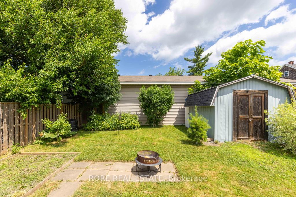 Photo 25 of 21 Erie Street, St. Catharines, E. Chester — HOMEH