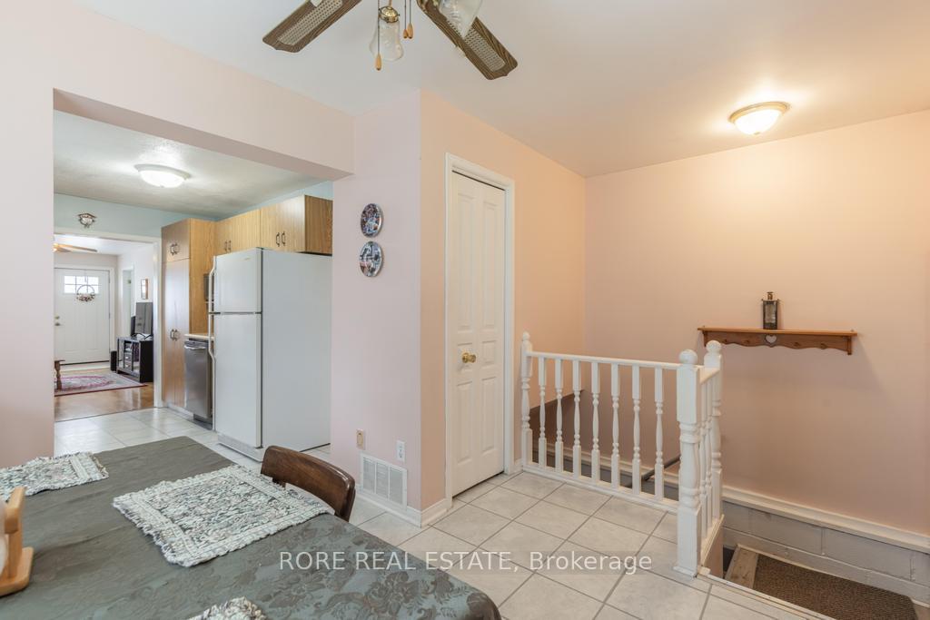 Photo 39 of 21 Erie Street, St. Catharines, E. Chester — HOMEH