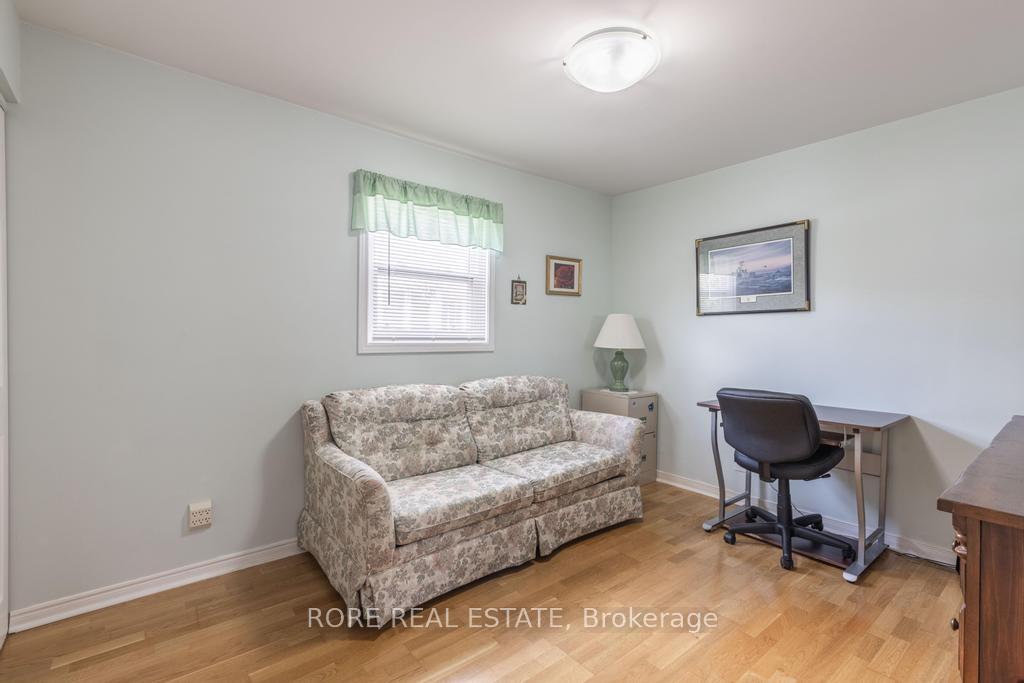 Photo 40 of 21 Erie Street, St. Catharines, E. Chester — HOMEH