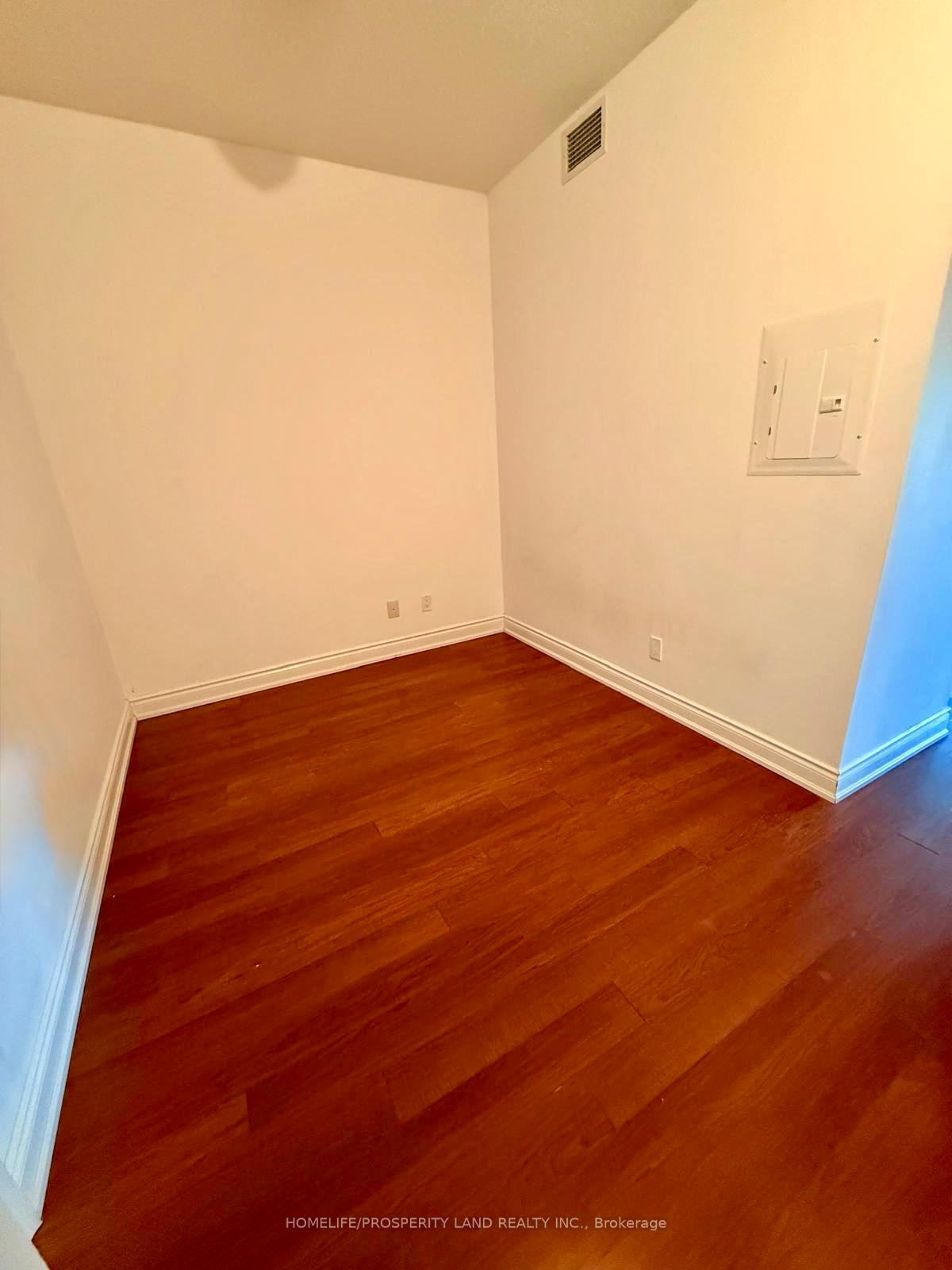 Photo 6 of Unit 803, 99 South Town Centre Boulevard, Markham, Unionville — HOMEH