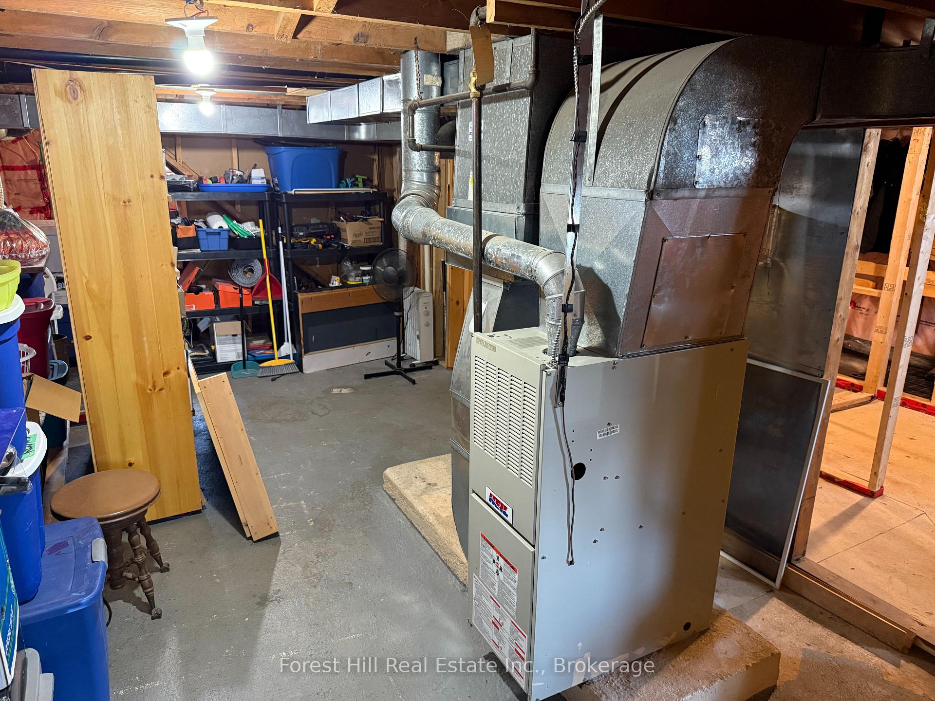 Photo 36 of 502 Sweezy Street W, Powassan, Trout Creek — HOMEH
