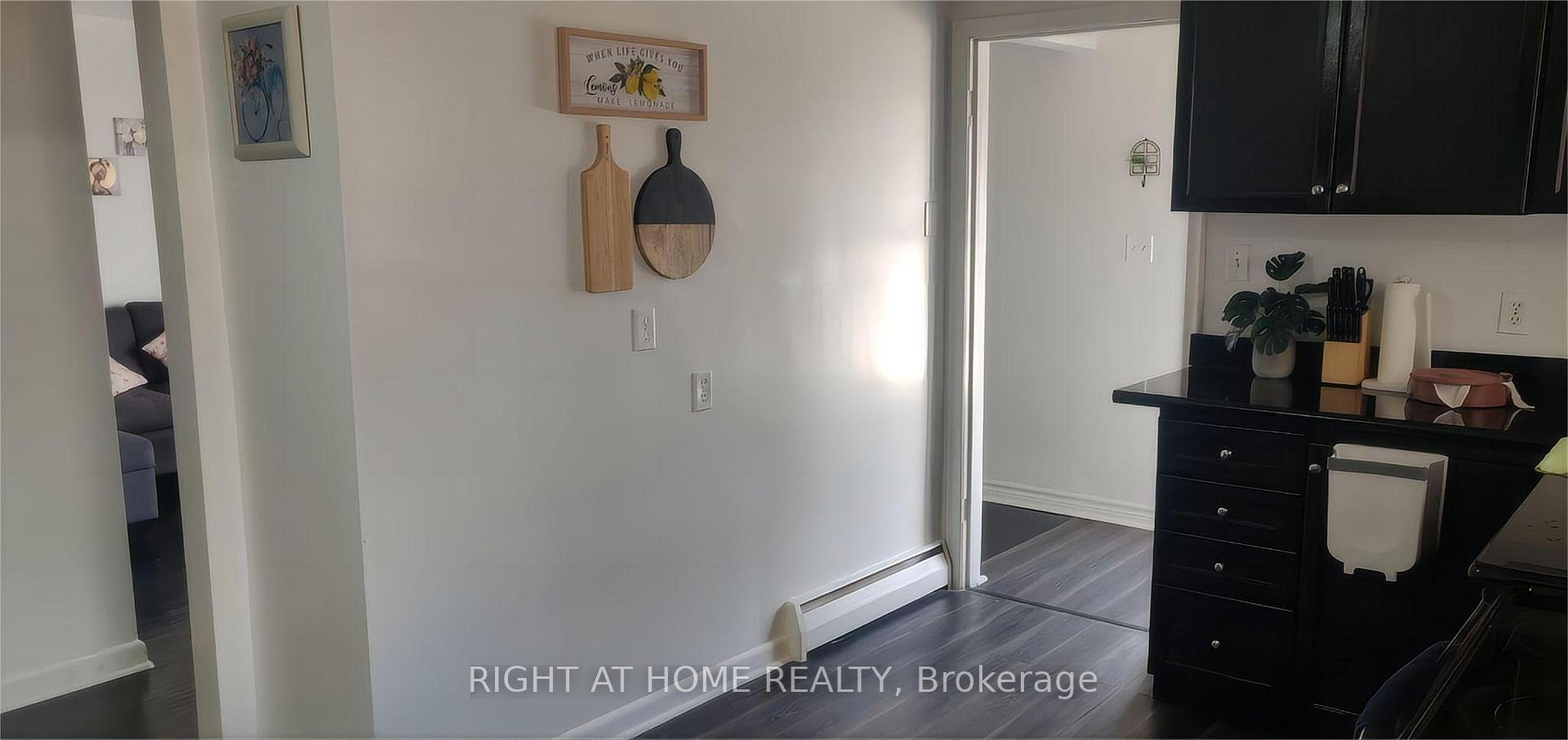 Photo 15 of 99 West 4th Street, Hamilton, Bonnington — HOMEH