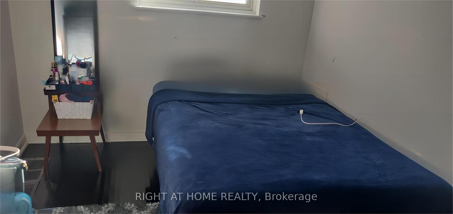 Photo 37 of 99 West 4th Street, Hamilton, Bonnington — HOMEH