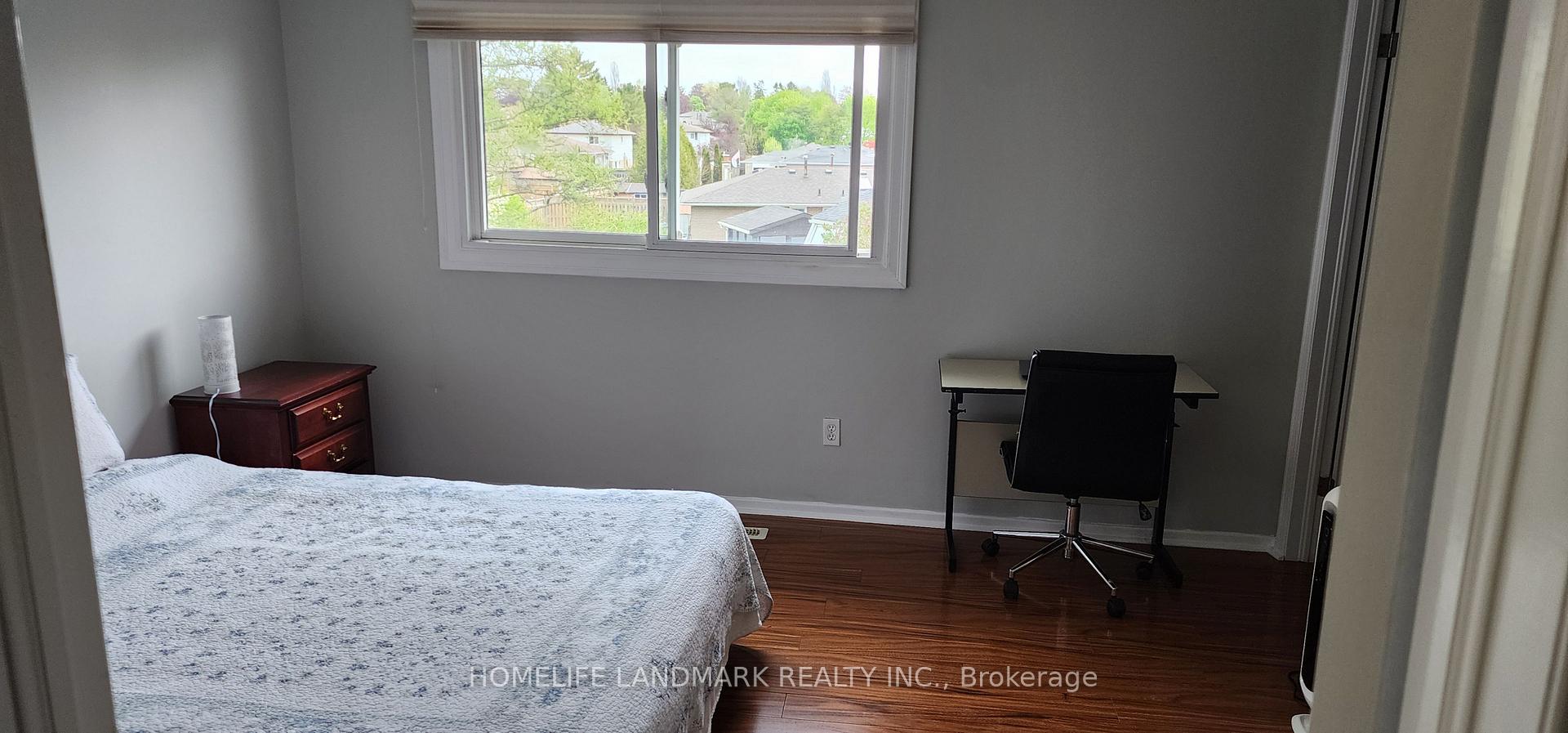 Photo 5 of 11 Andrea Road, Ajax, South East — HOMEH