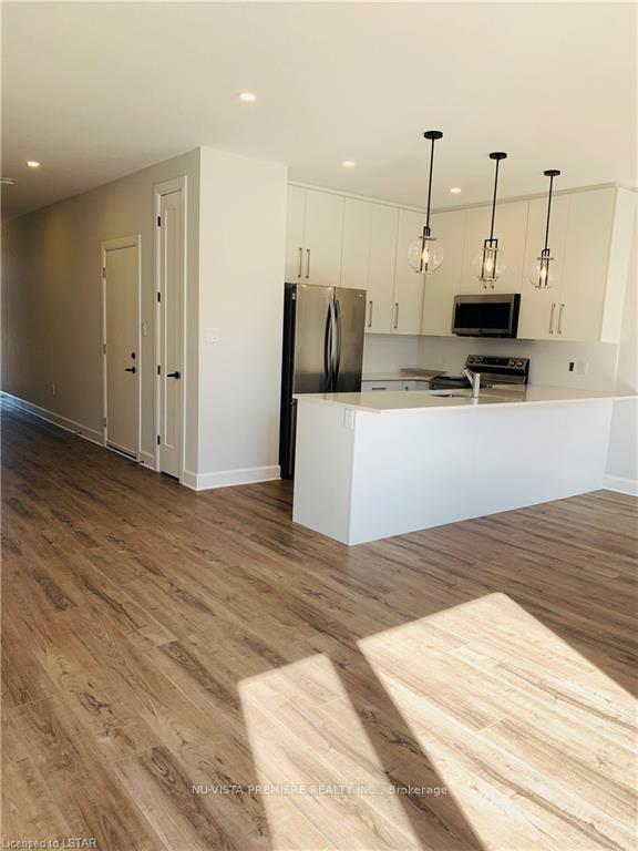 Photo 11 of Unit 113, 175 Doan Drive, Middlesex Centre, Rural Middlesex Centre — HOMEH