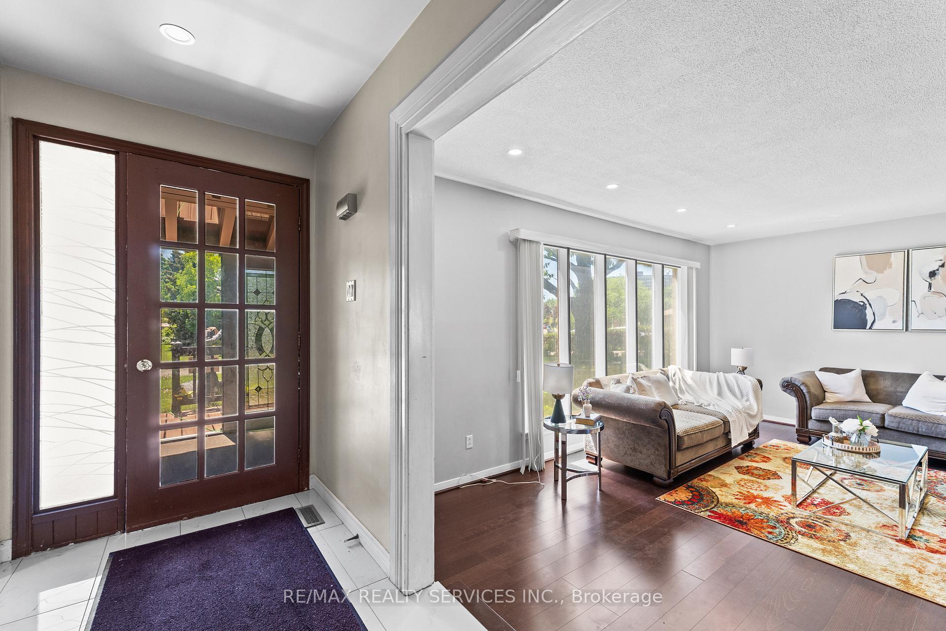 Photo 27 of 80 Brookland Drive, Brampton, Avondale — HOMEH