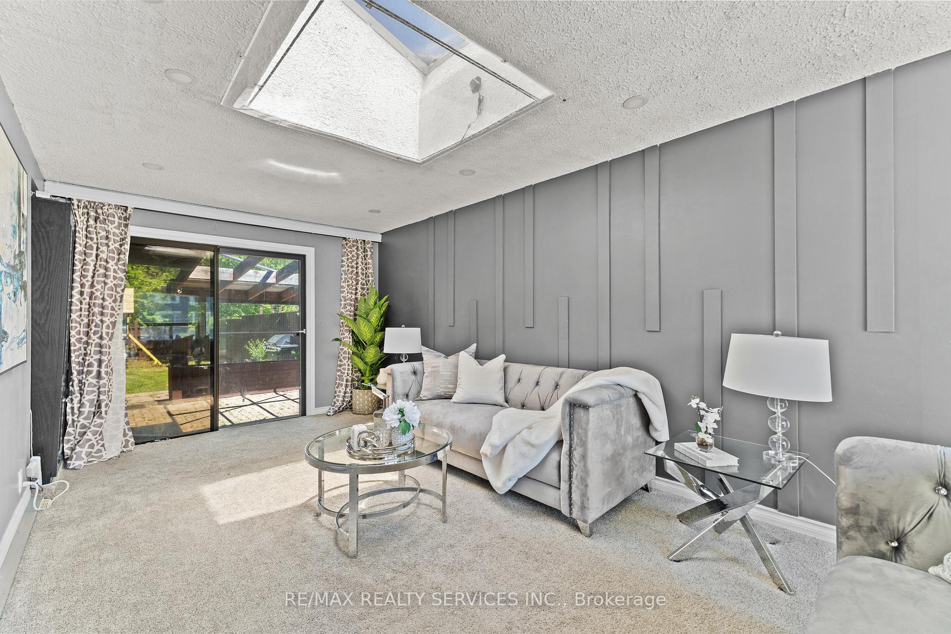 Photo 29 of 80 Brookland Drive, Brampton, Avondale — HOMEH