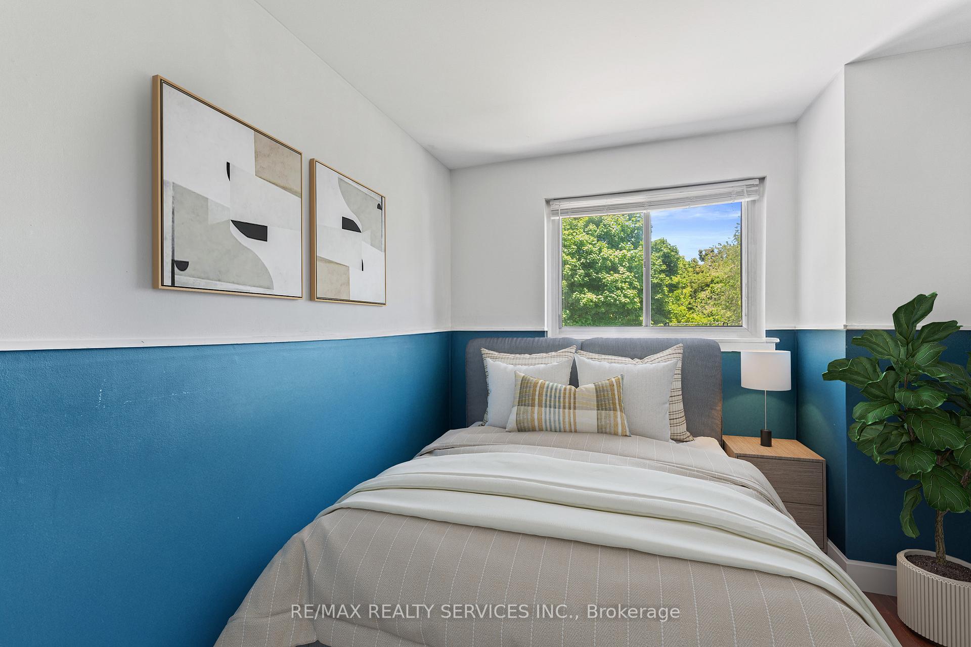 Photo 38 of 80 Brookland Drive, Brampton, Avondale — HOMEH