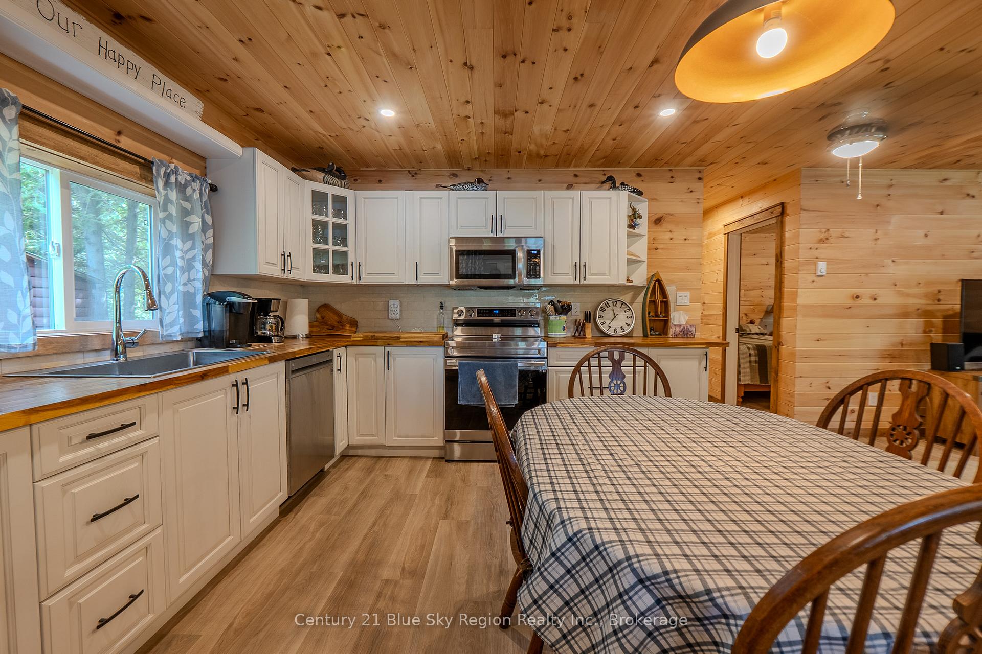 Photo 12 of 75 Richfield Road, Temagami — HOMEH
