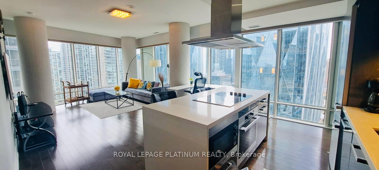 Photo 2 of Unit 2402, 8 The Esplanade, Toronto, Waterfront Communities — HOMEH