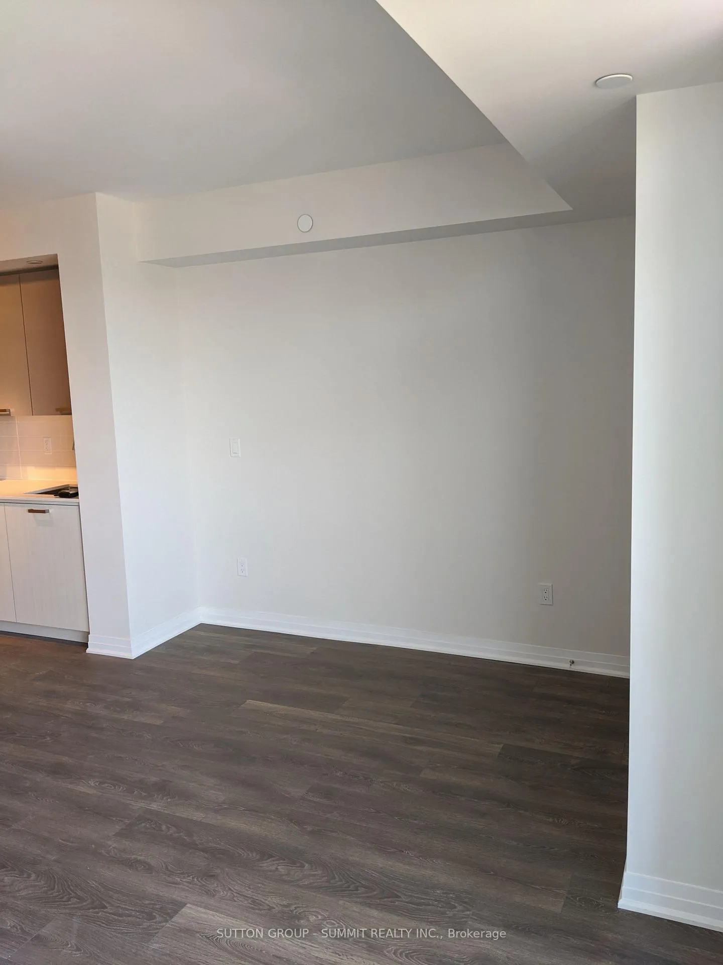 Photo 4 of Unit 519, 2301 Danforth Avenue, Toronto, East End-Danforth — HOMEH