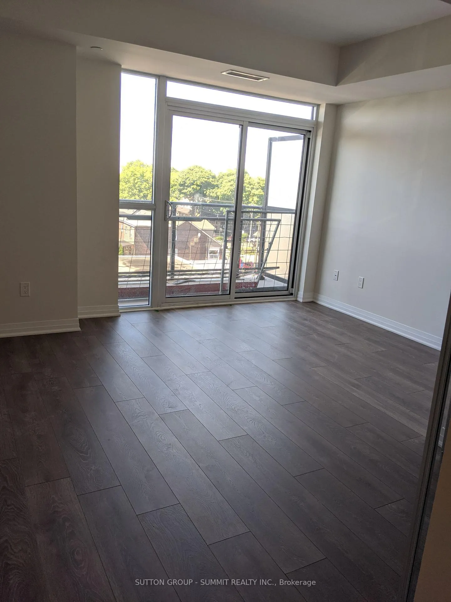 Photo 6 of Unit 519, 2301 Danforth Avenue, Toronto, East End-Danforth — HOMEH