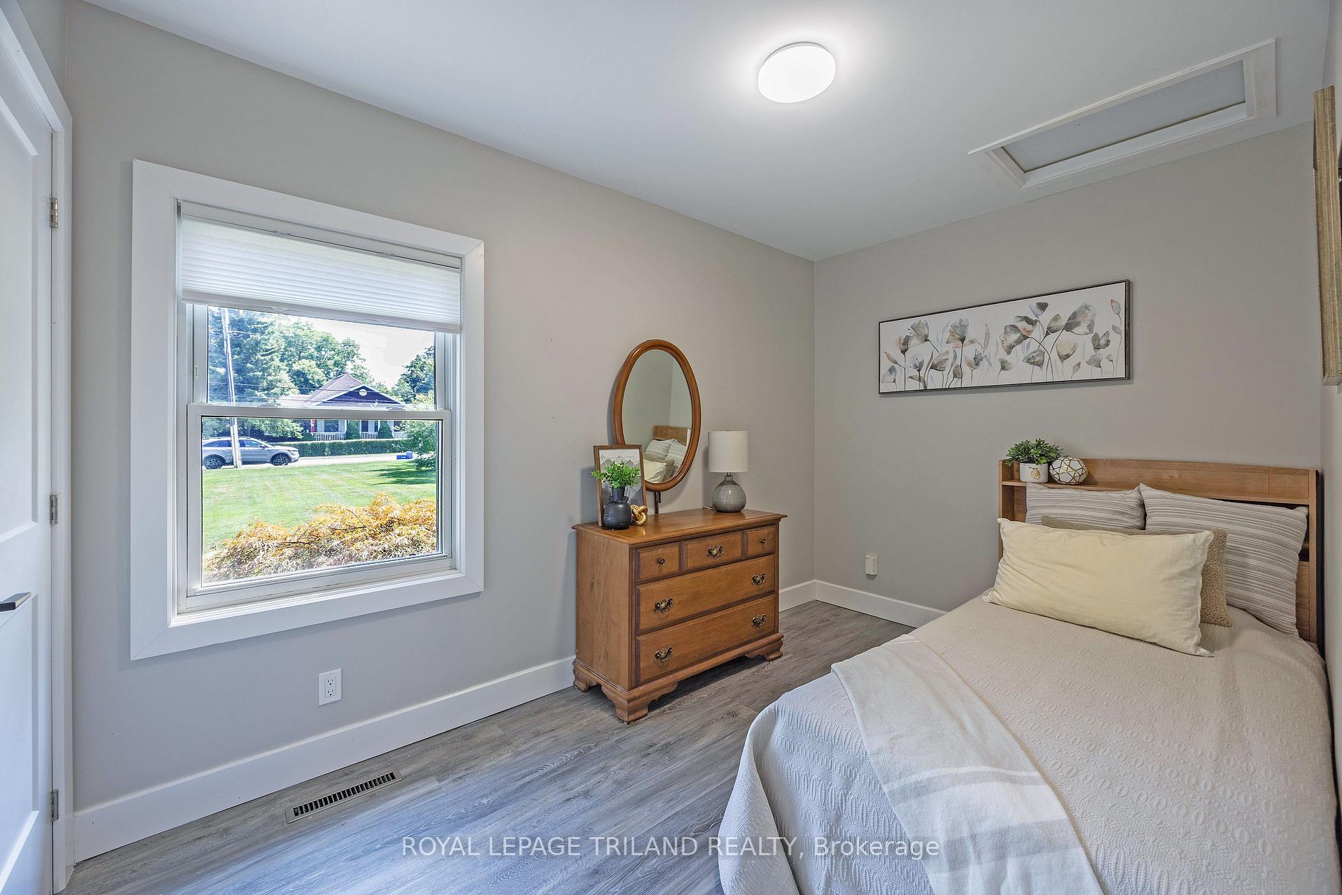 Photo 12 of 58 Crescent Avenue, Central Elgin, Lynhurst — HOMEH