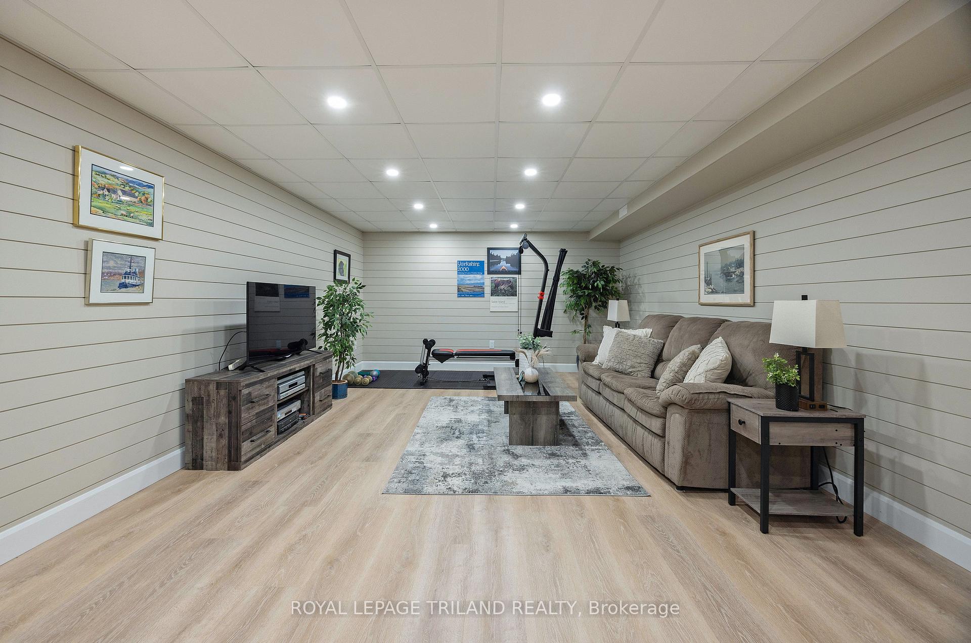 Photo 40 of 58 Crescent Avenue, Central Elgin, Lynhurst — HOMEH