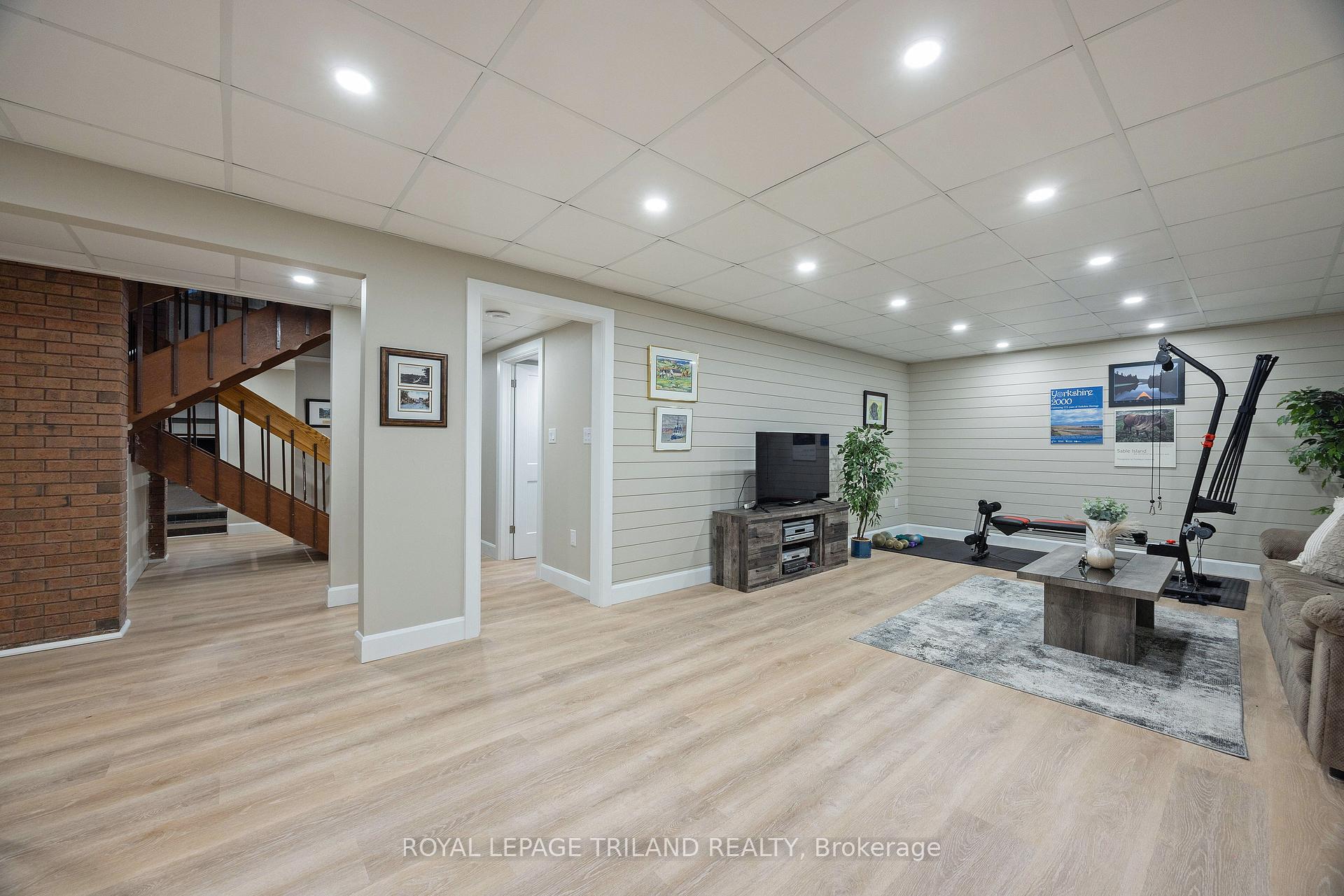 Photo 34 of 58 Crescent Avenue, Central Elgin, Lynhurst — HOMEH
