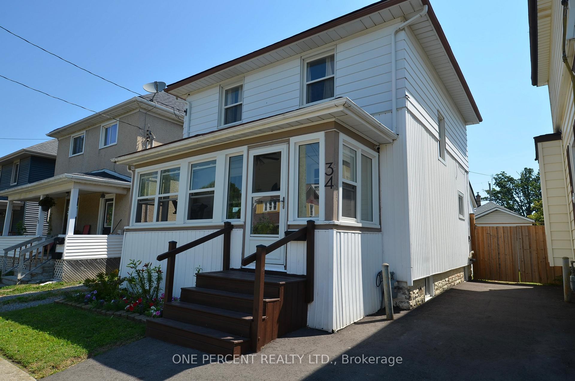 Photo 2 of 34 Berryman Avenue, St. Catharines, E. Chester — HOMEH