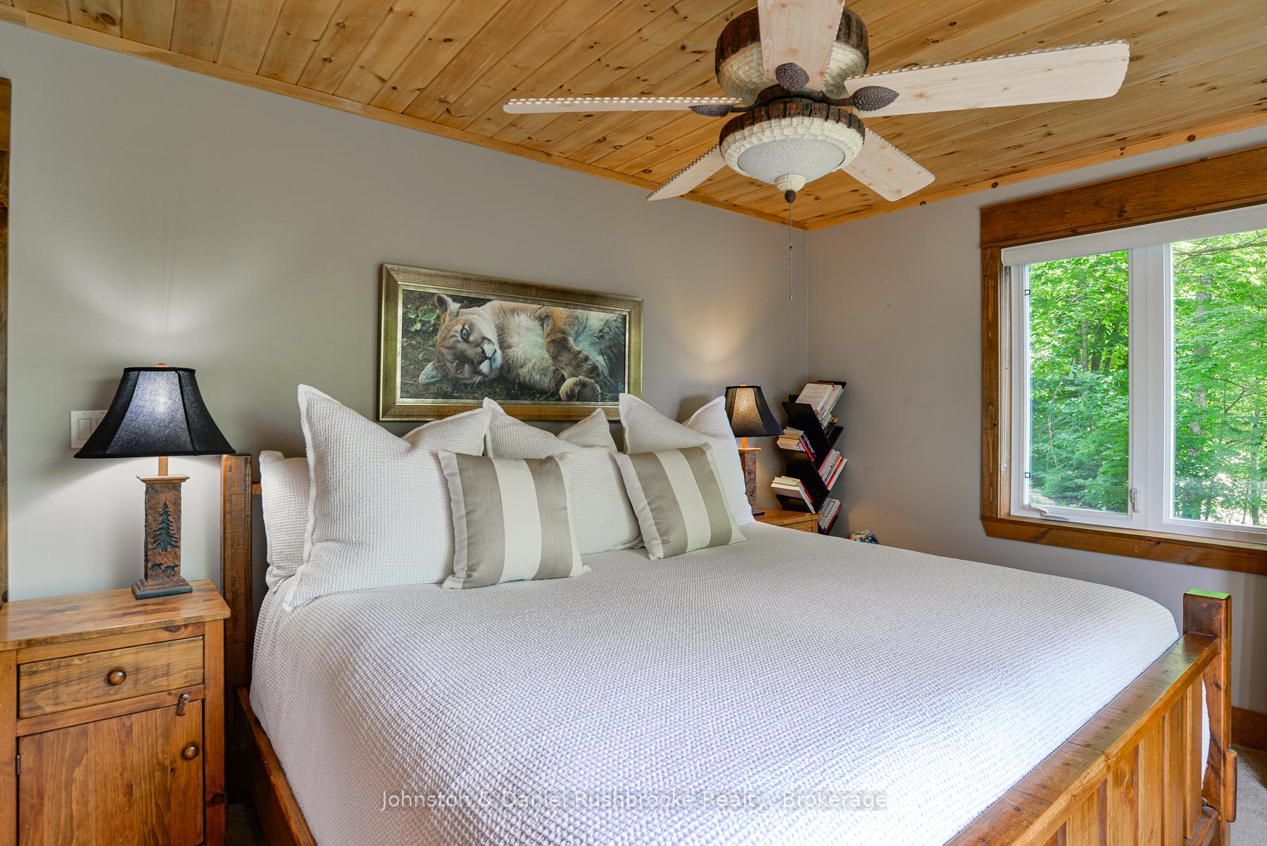 Photo 20 of 38 Armstrong Lane, Kearney — HOMEH