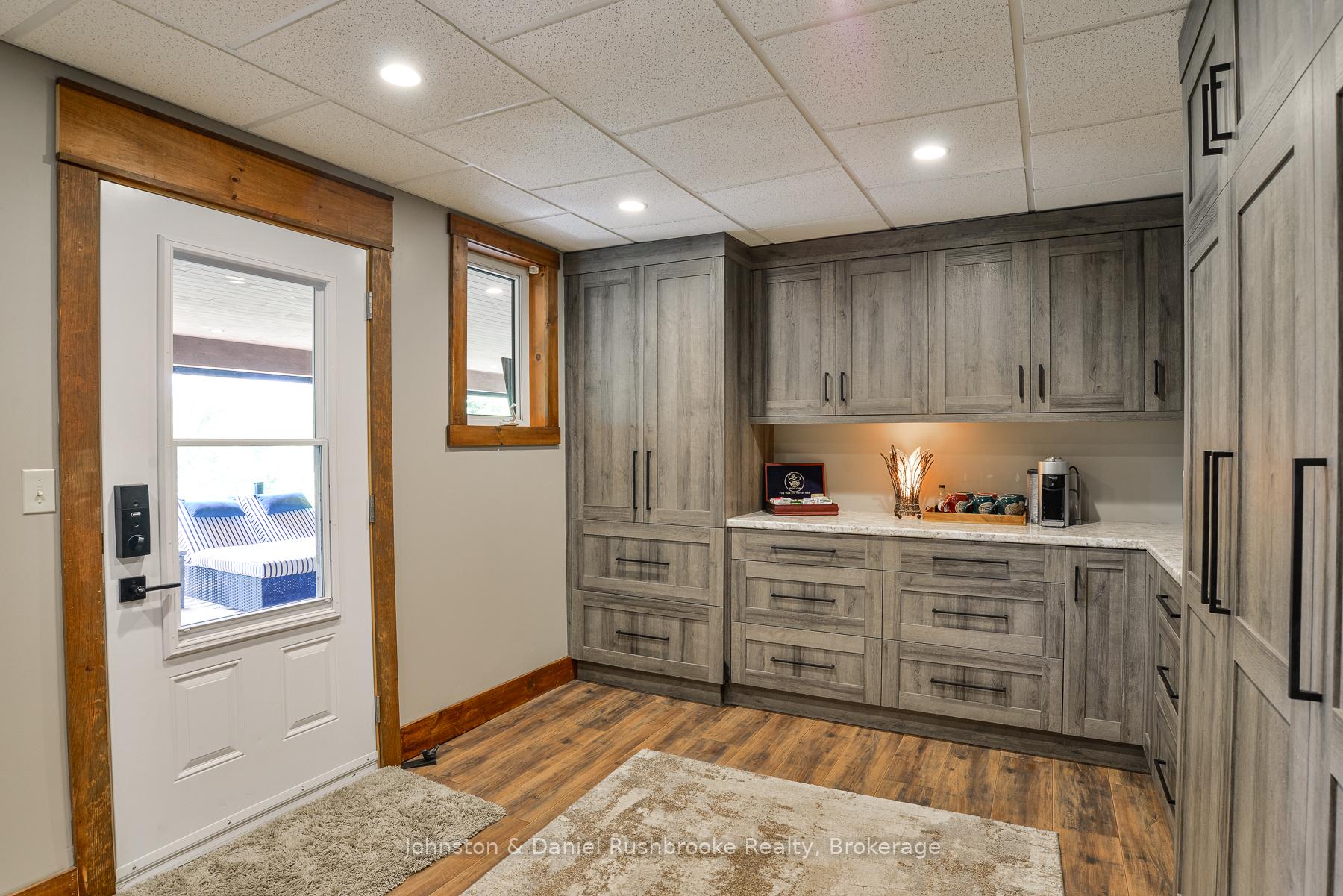 Photo 25 of 38 Armstrong Lane, Kearney — HOMEH