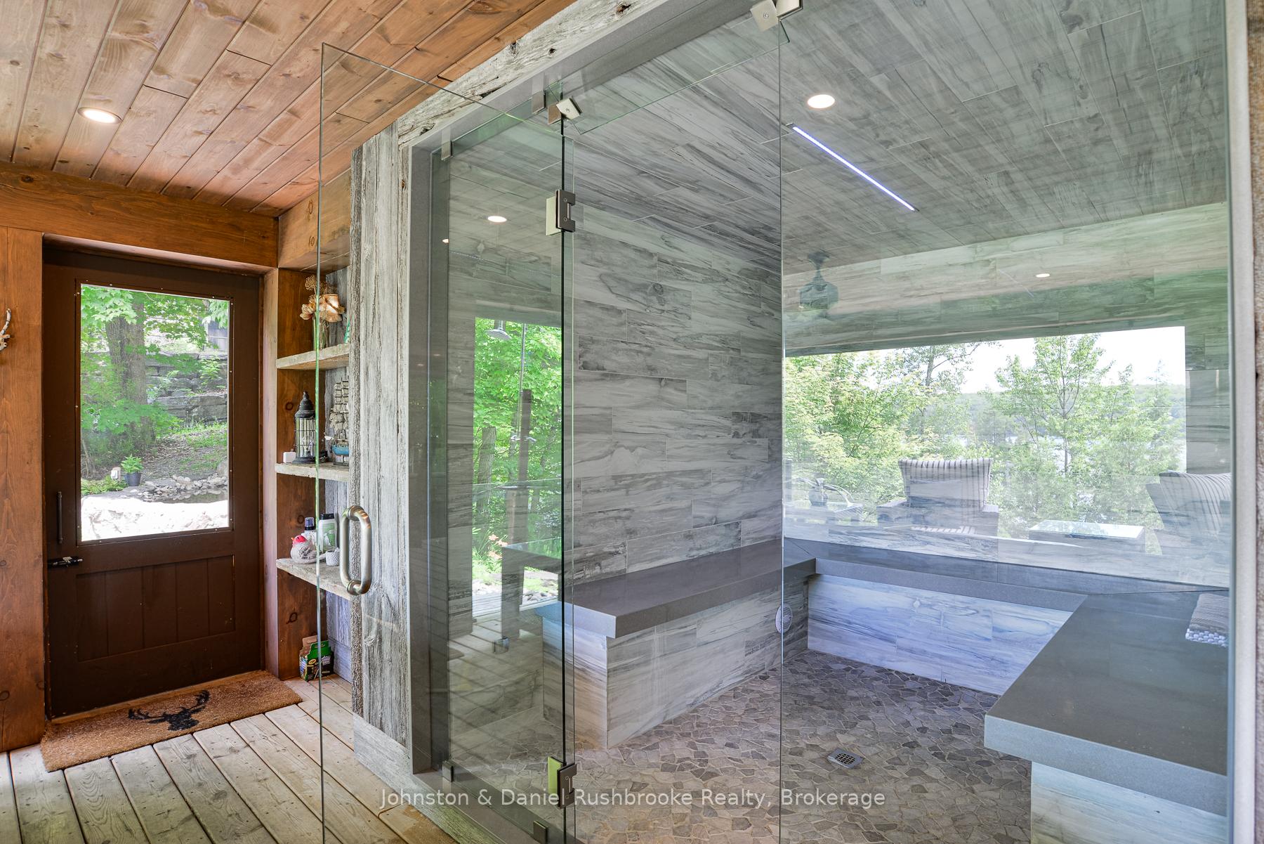 Photo 30 of 38 Armstrong Lane, Kearney — HOMEH
