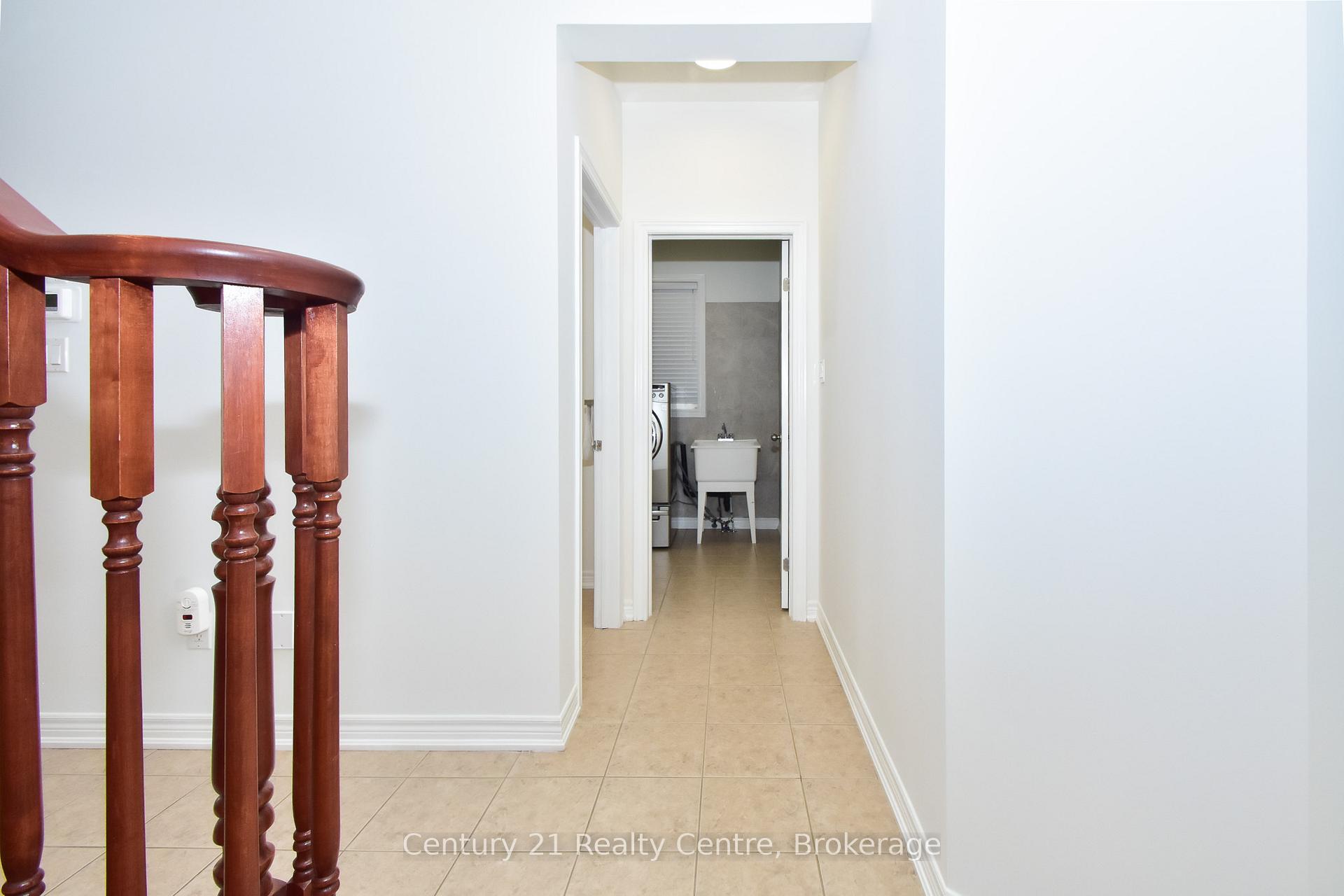 Photo 7 of 133 Eaglewood Drive, Hamilton, Eleanor — HOMEH