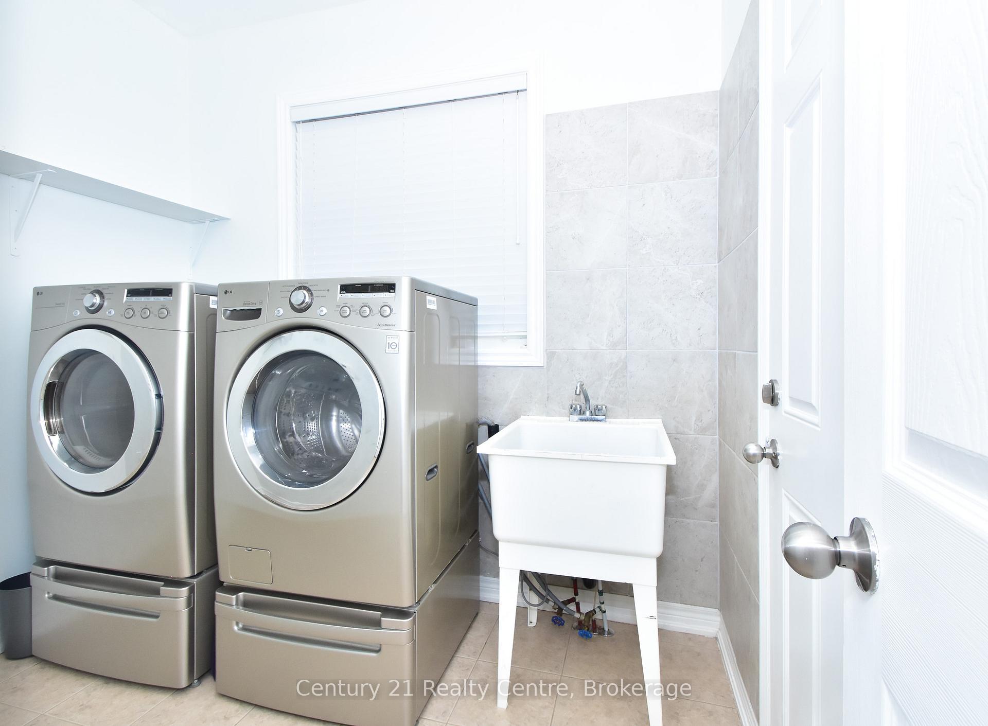 Photo 9 of 133 Eaglewood Drive, Hamilton, Eleanor — HOMEH