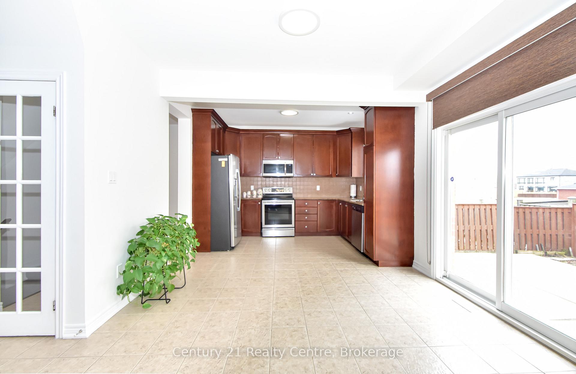 Photo 13 of 133 Eaglewood Drive, Hamilton, Eleanor — HOMEH