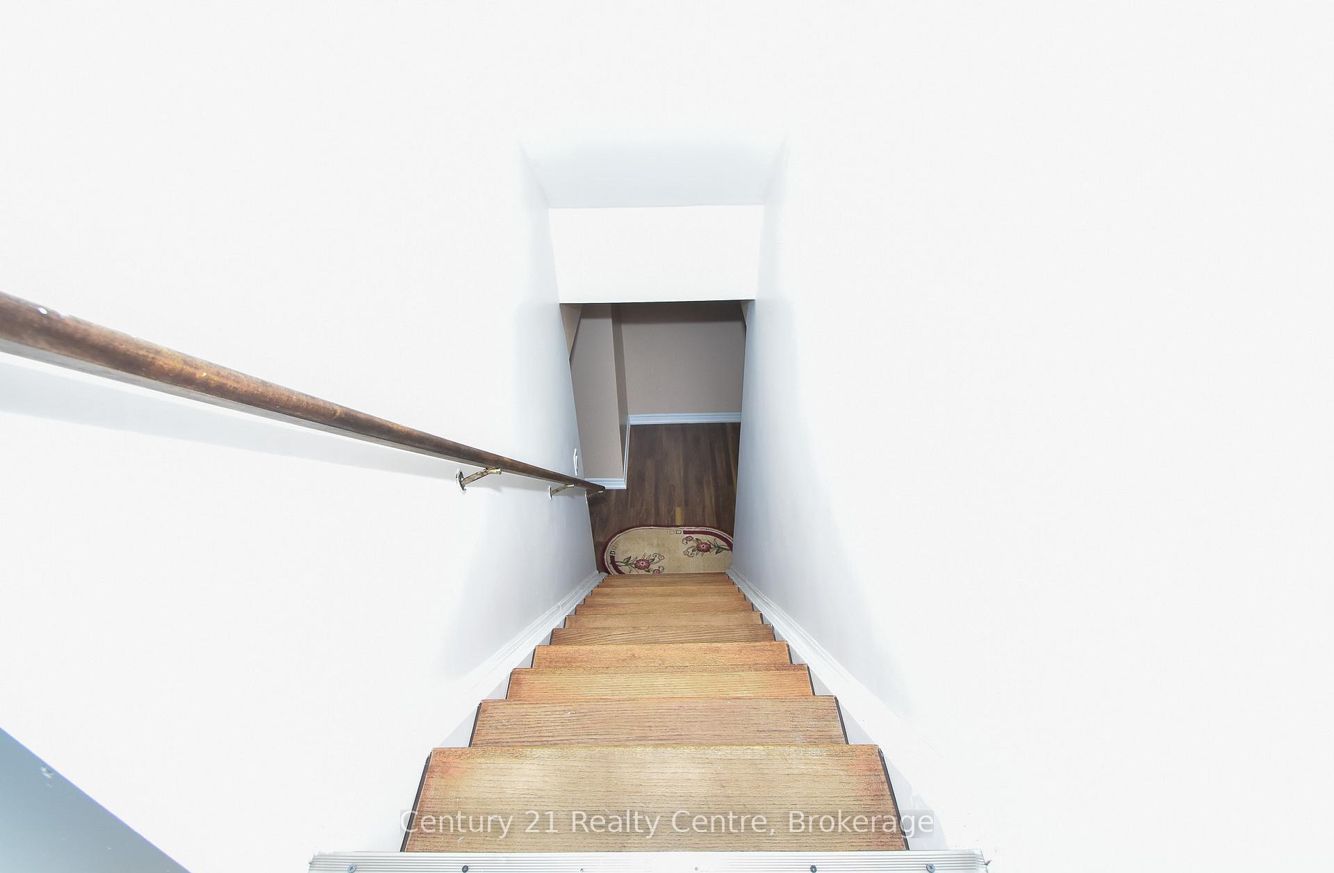 Photo 35 of 133 Eaglewood Drive, Hamilton, Eleanor — HOMEH