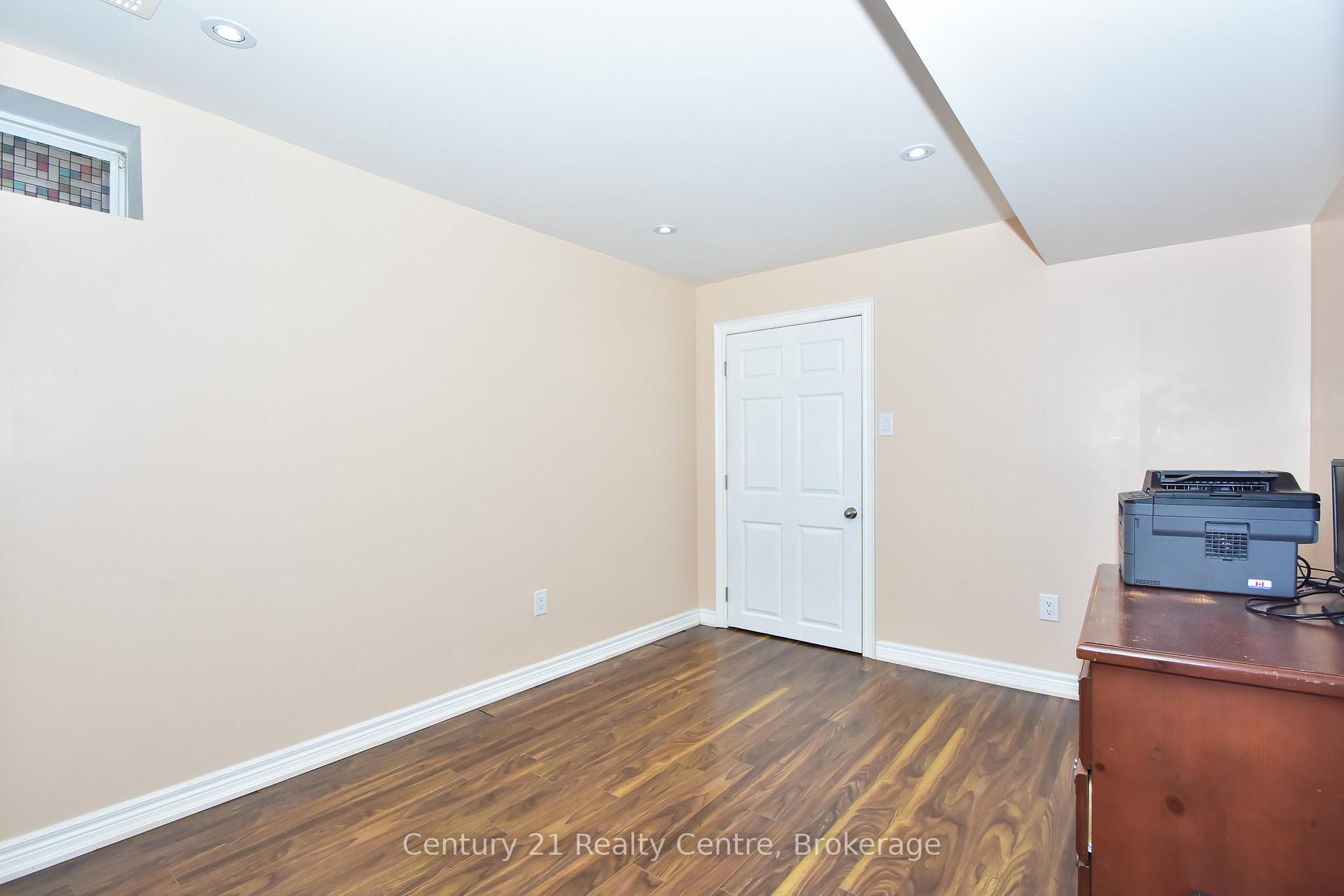 Photo 37 of 133 Eaglewood Drive, Hamilton, Eleanor — HOMEH