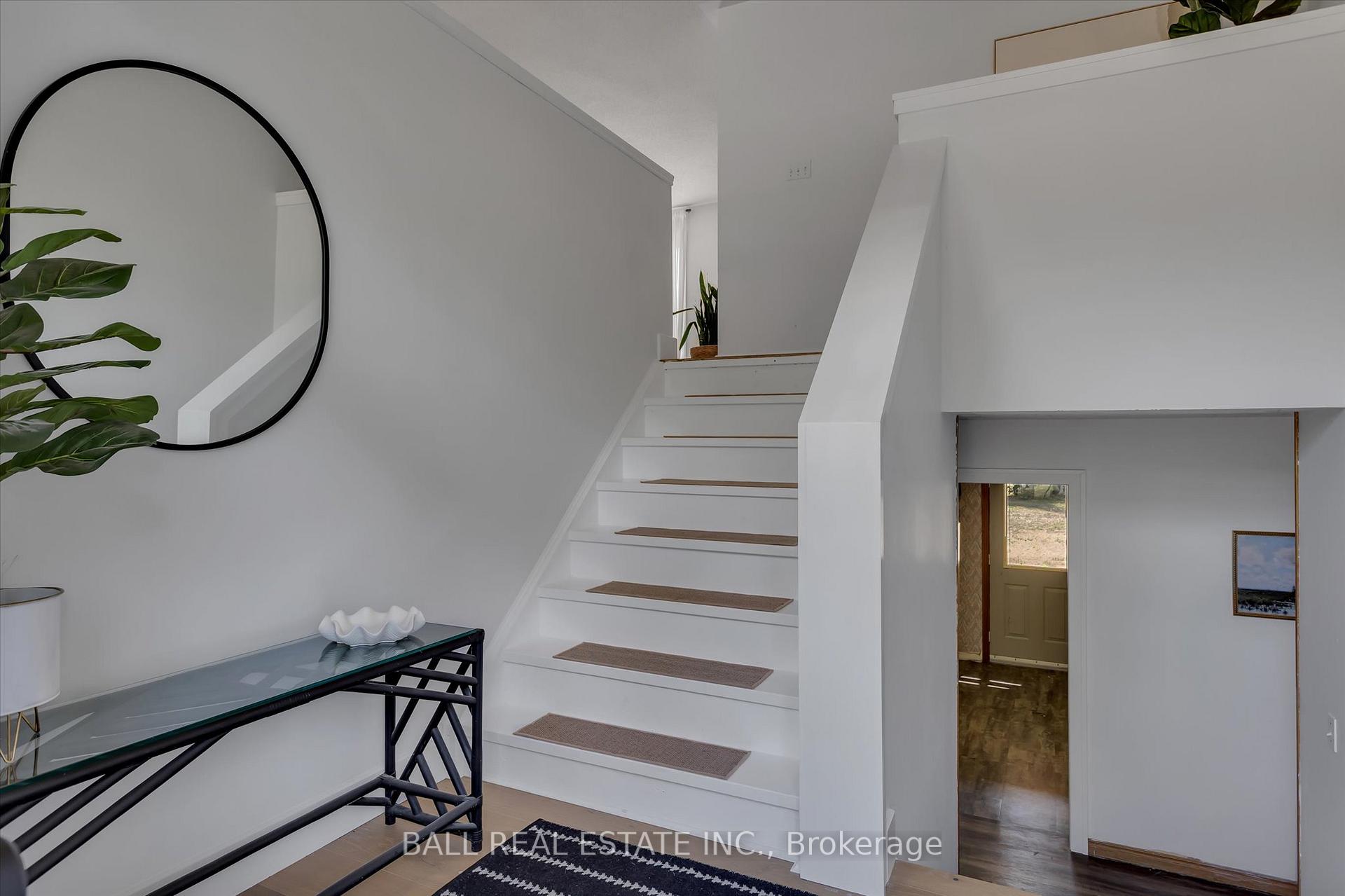 Photo 2 of 233 Lonsberry Lane, Douro-Dummer — HOMEH