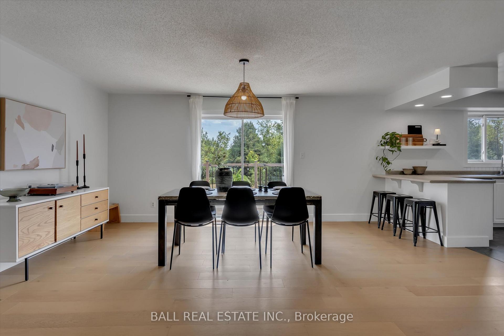 Photo 5 of 233 Lonsberry Lane, Douro-Dummer — HOMEH