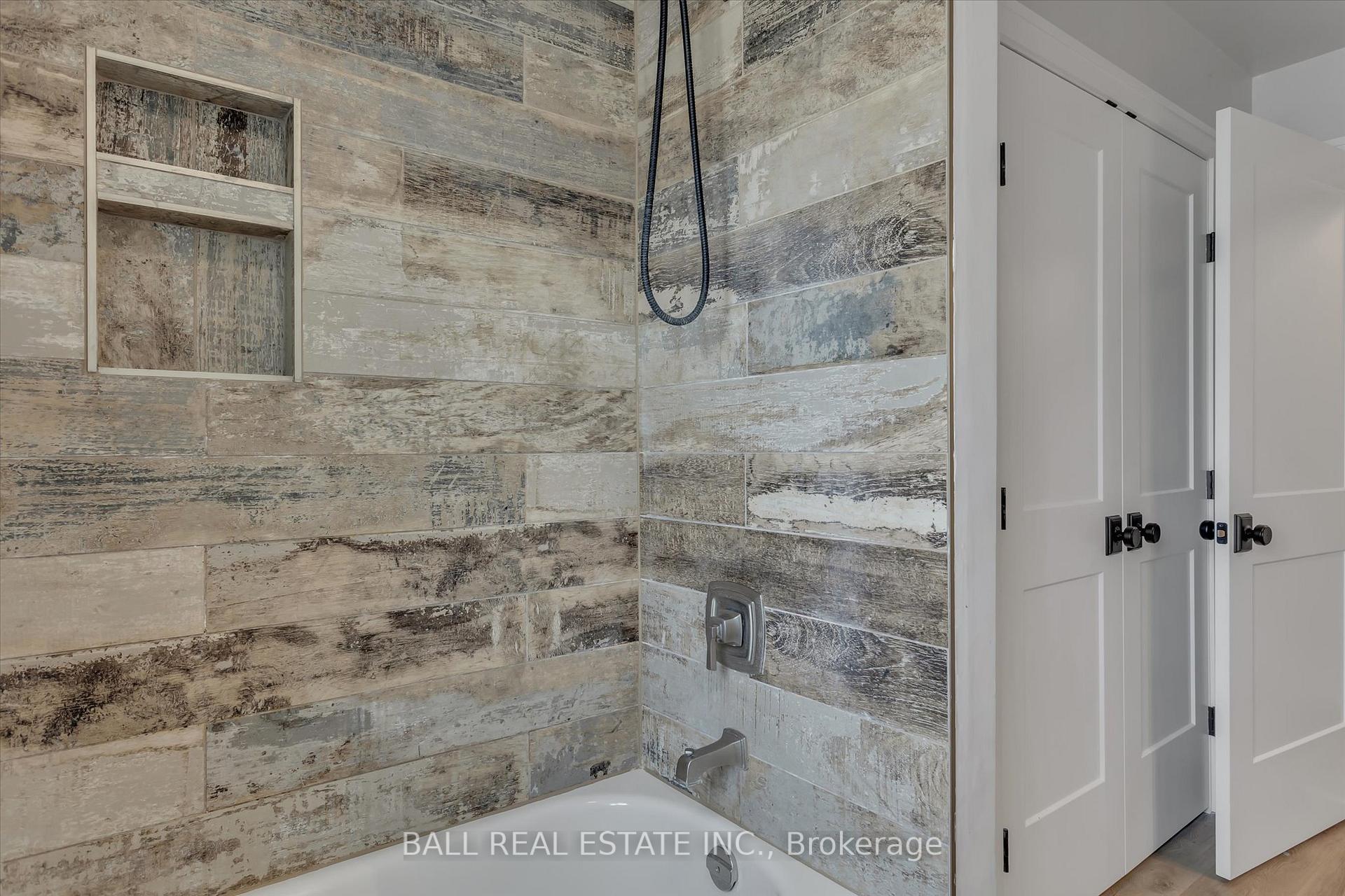Photo 17 of 233 Lonsberry Lane, Douro-Dummer — HOMEH