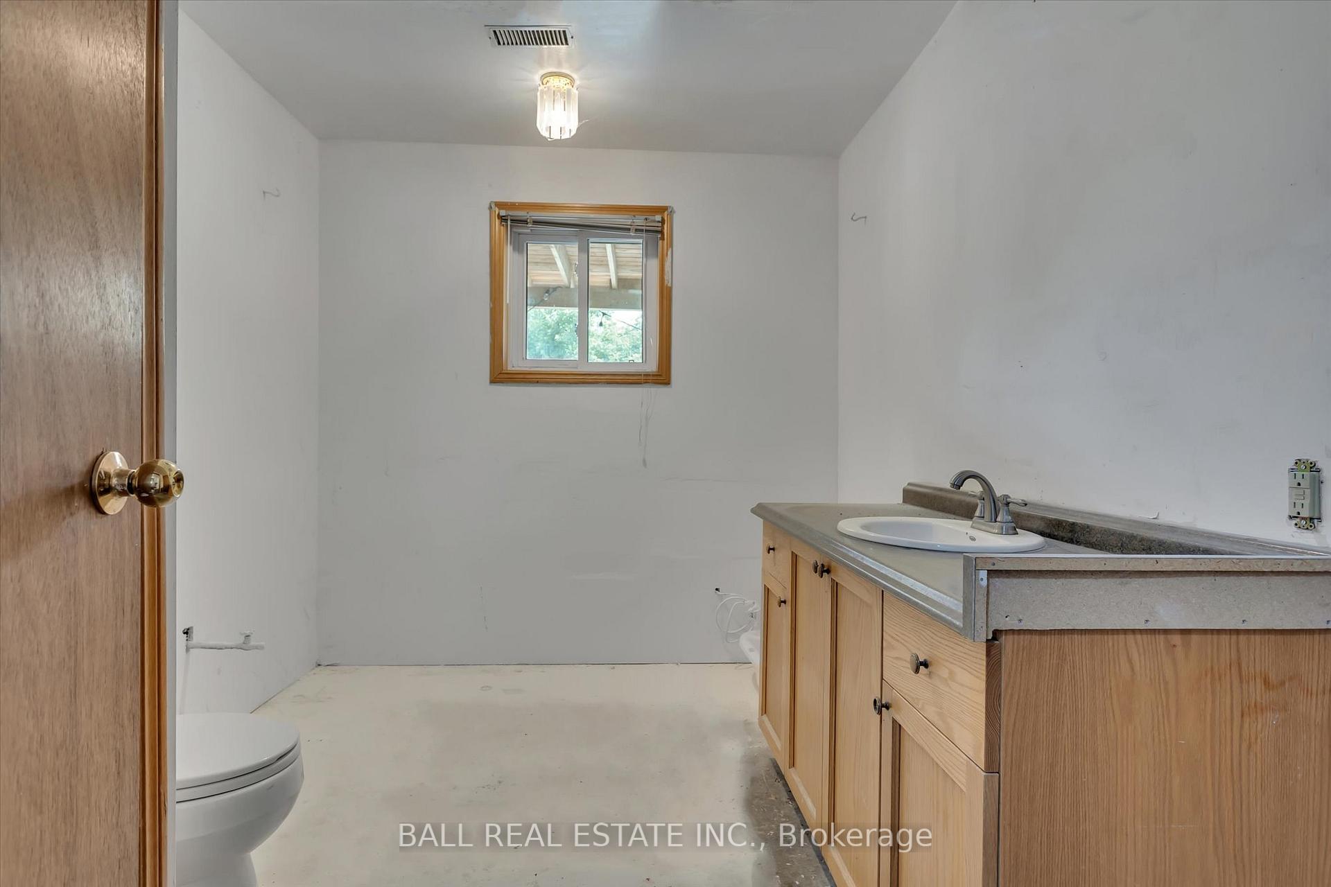 Photo 25 of 233 Lonsberry Lane, Douro-Dummer — HOMEH