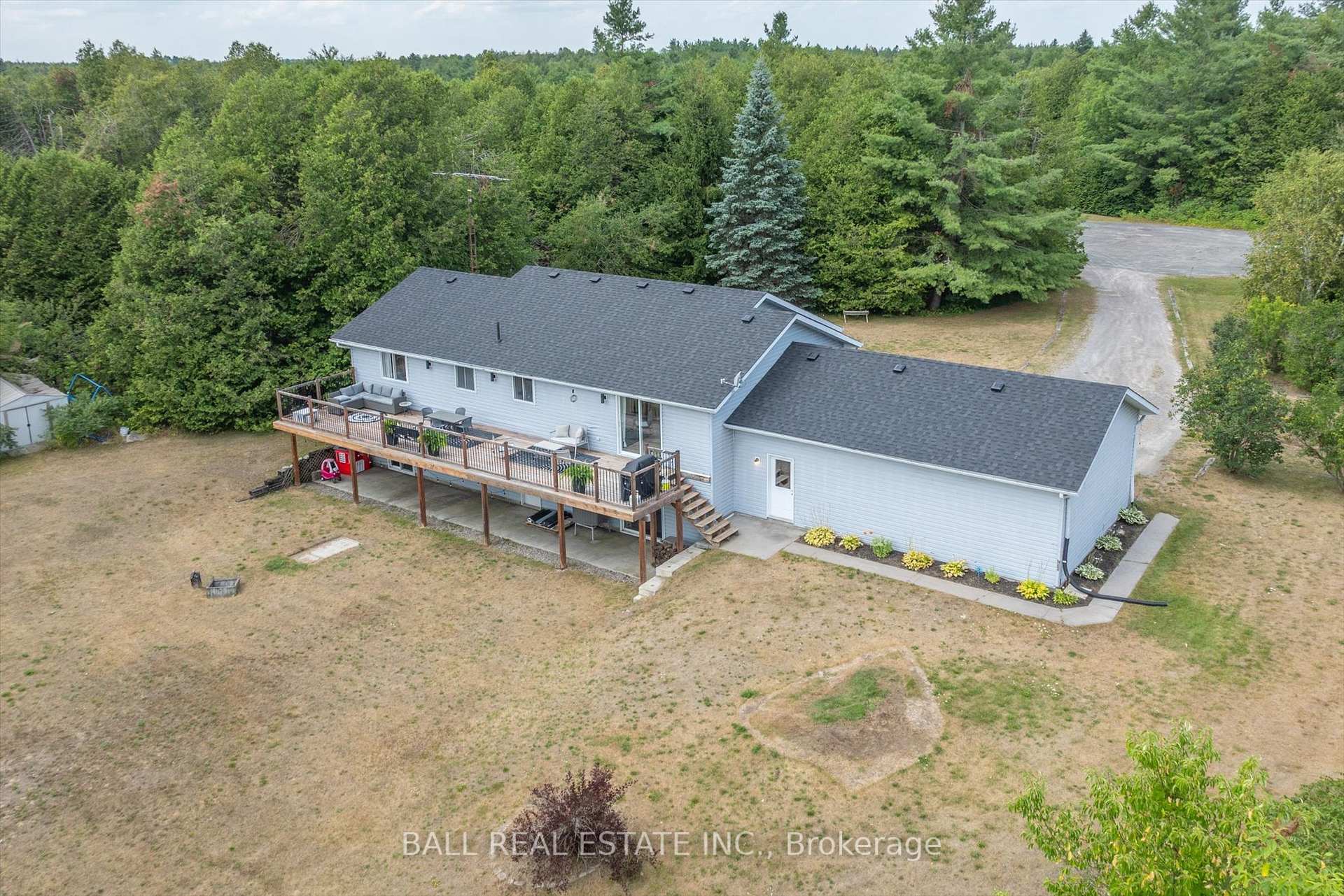 Photo 32 of 233 Lonsberry Lane, Douro-Dummer — HOMEH