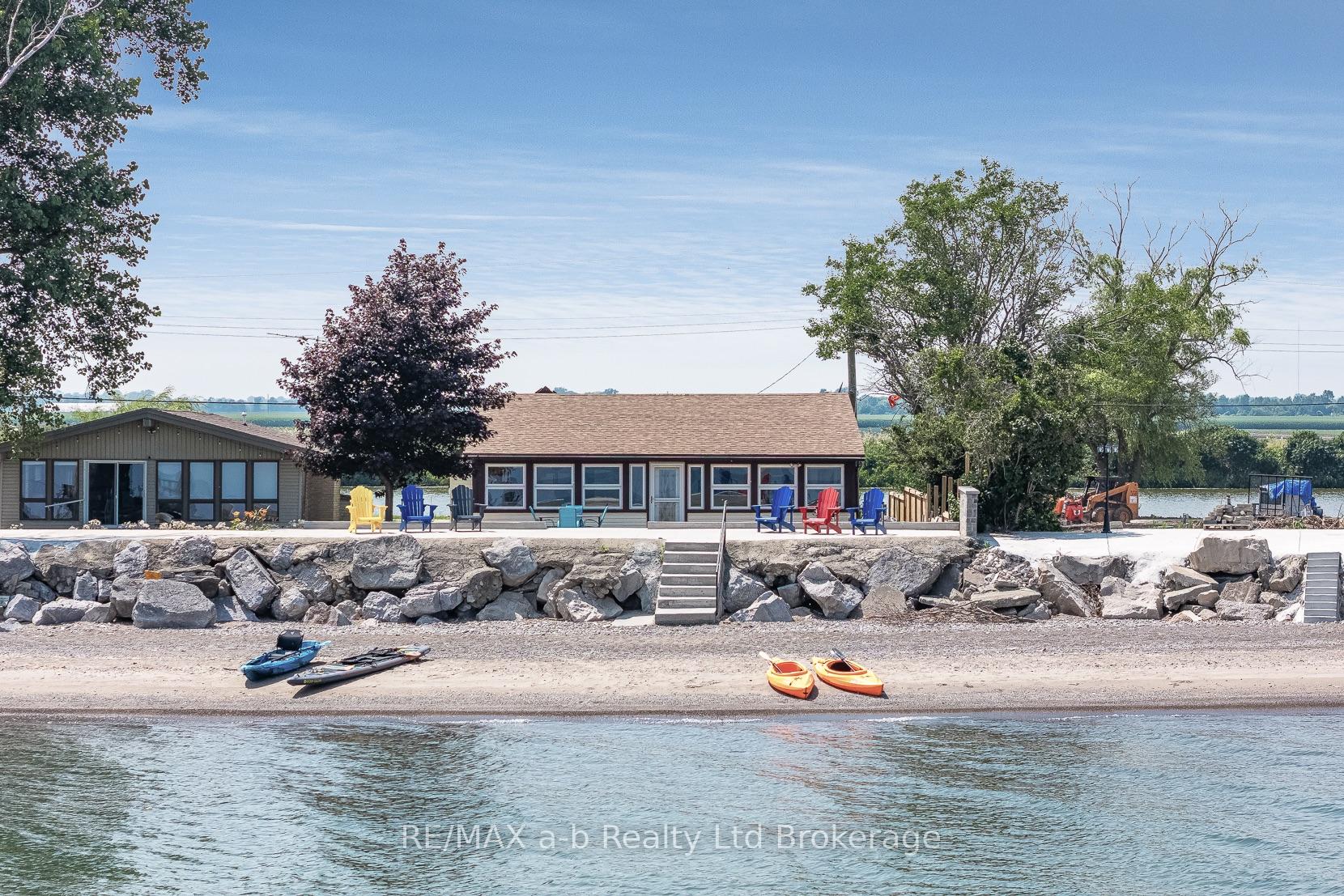 Photo 1 of 51 Marentette Beach Road, Leamington — HOMEH
