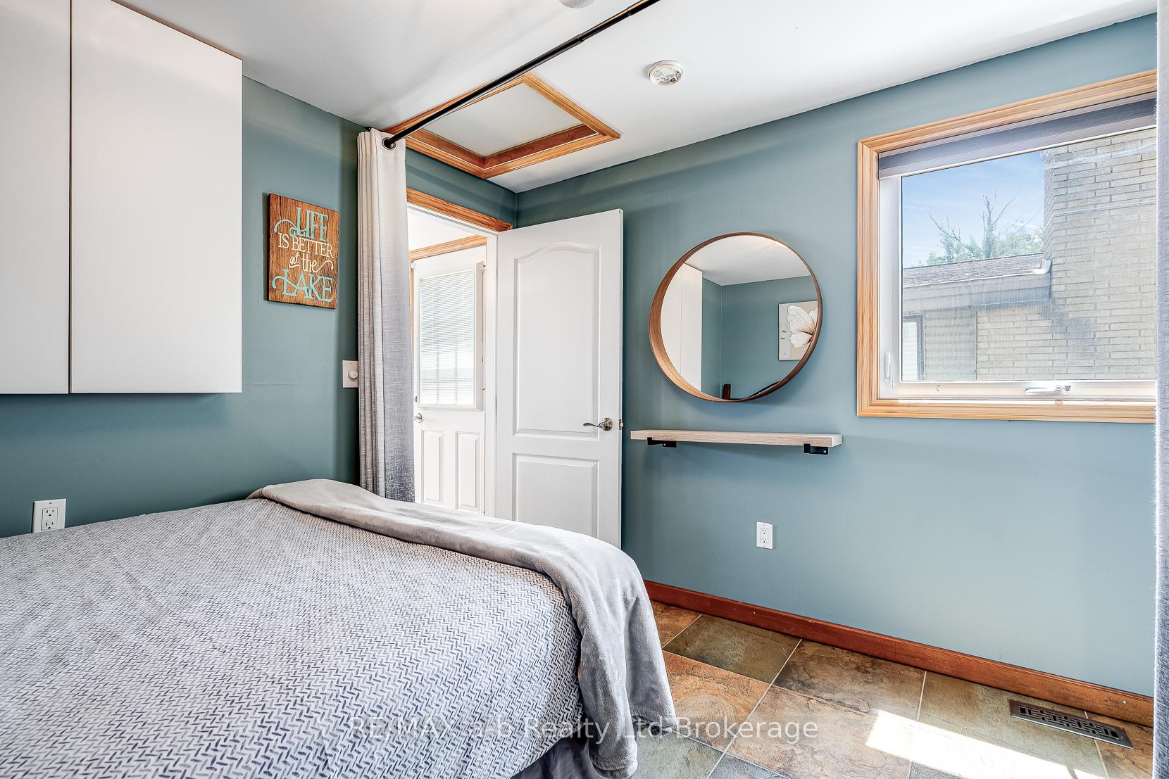 Photo 22 of 51 Marentette Beach Road, Leamington — HOMEH