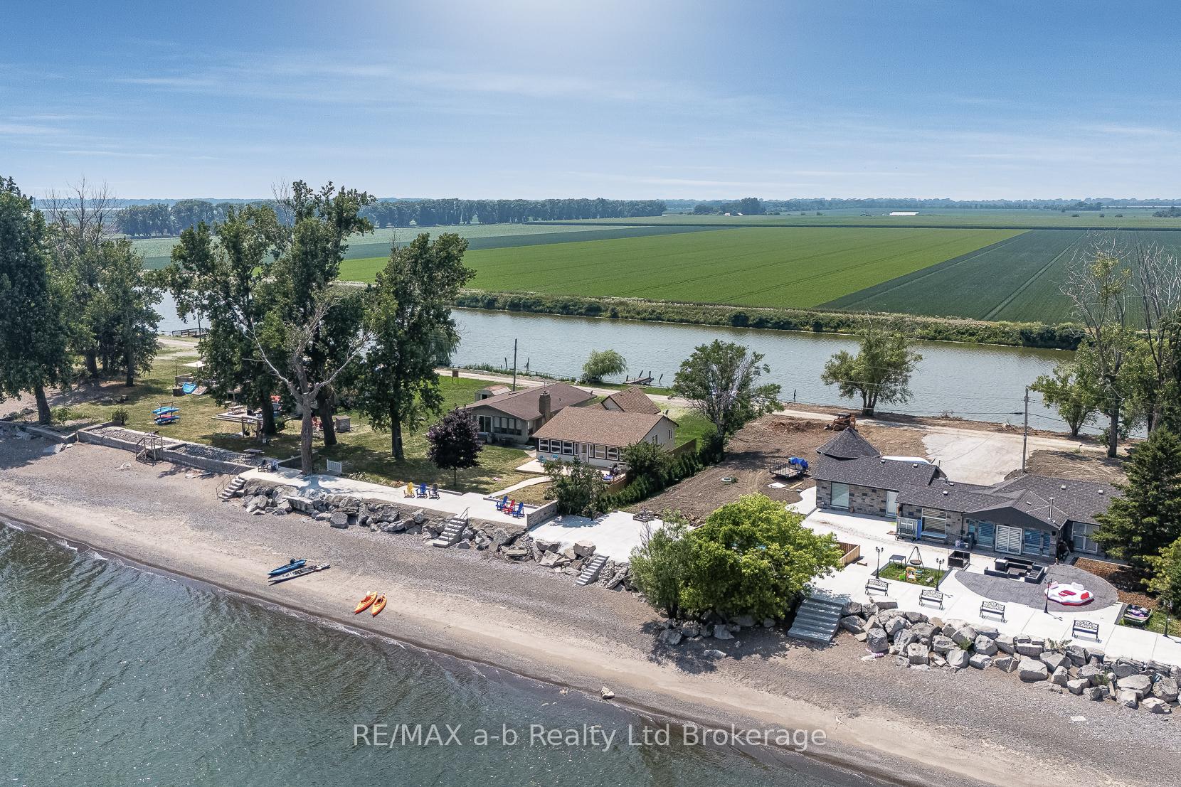 Photo 43 of 51 Marentette Beach Road, Leamington — HOMEH
