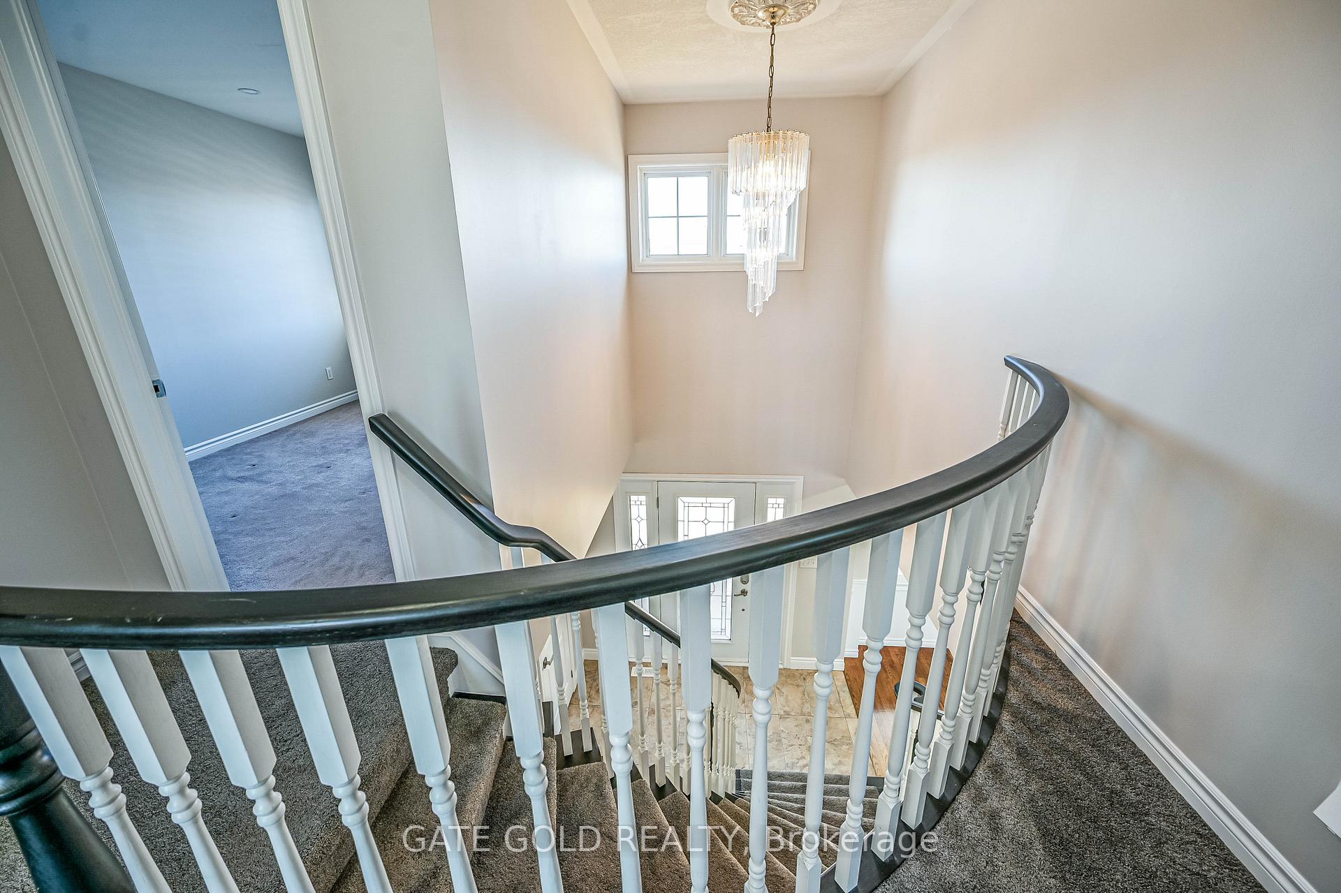 Photo 16 of 228 Highland Road W, Hamilton, Stoney Creek — HOMEH
