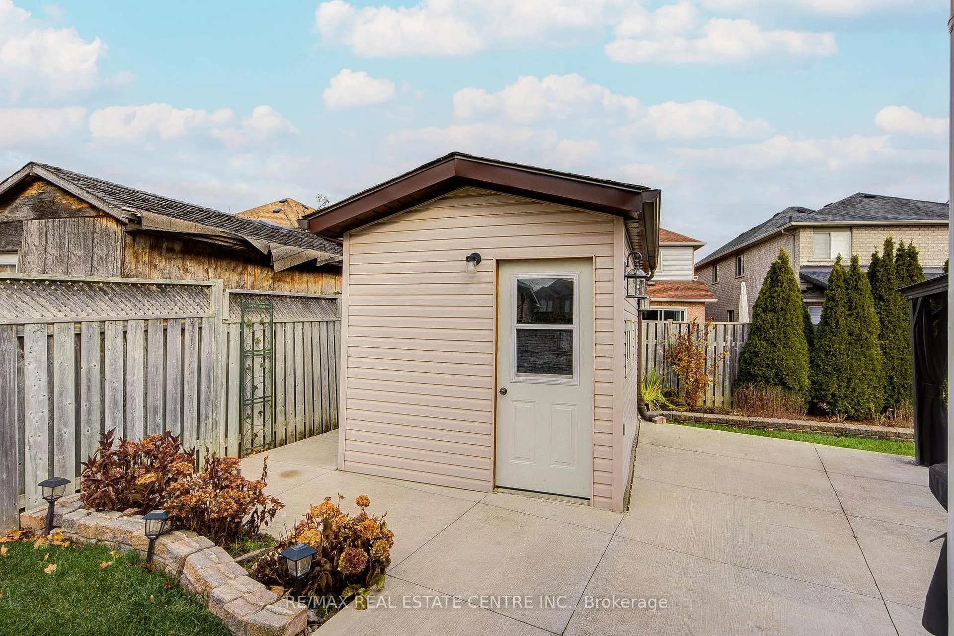Photo 31 of 7 Carmichael Court, Caledon, Bolton West — HOMEH