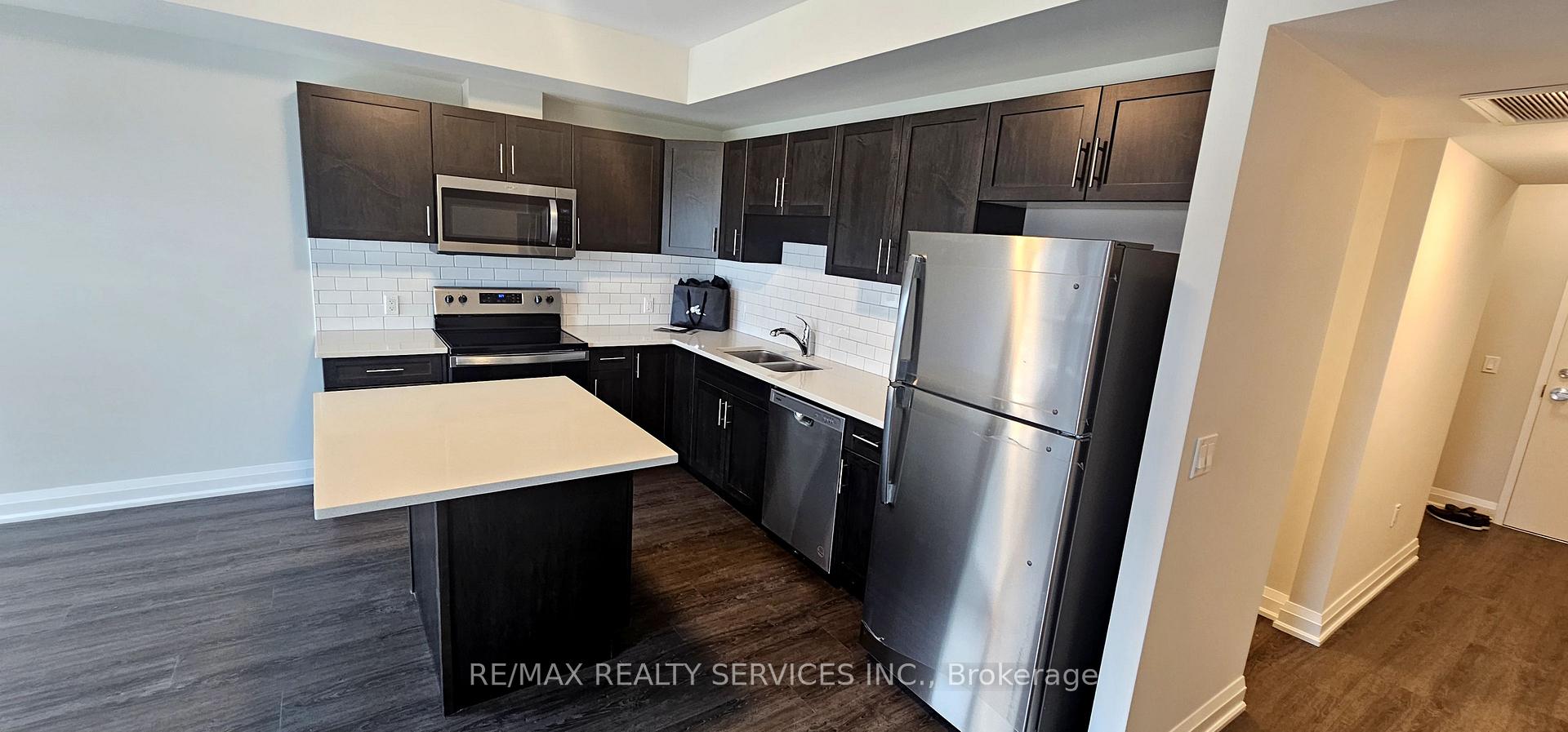 Photo 5 of Unit 300, 118 Summersides Boulevard, Pelham, Fonthill — HOMEH