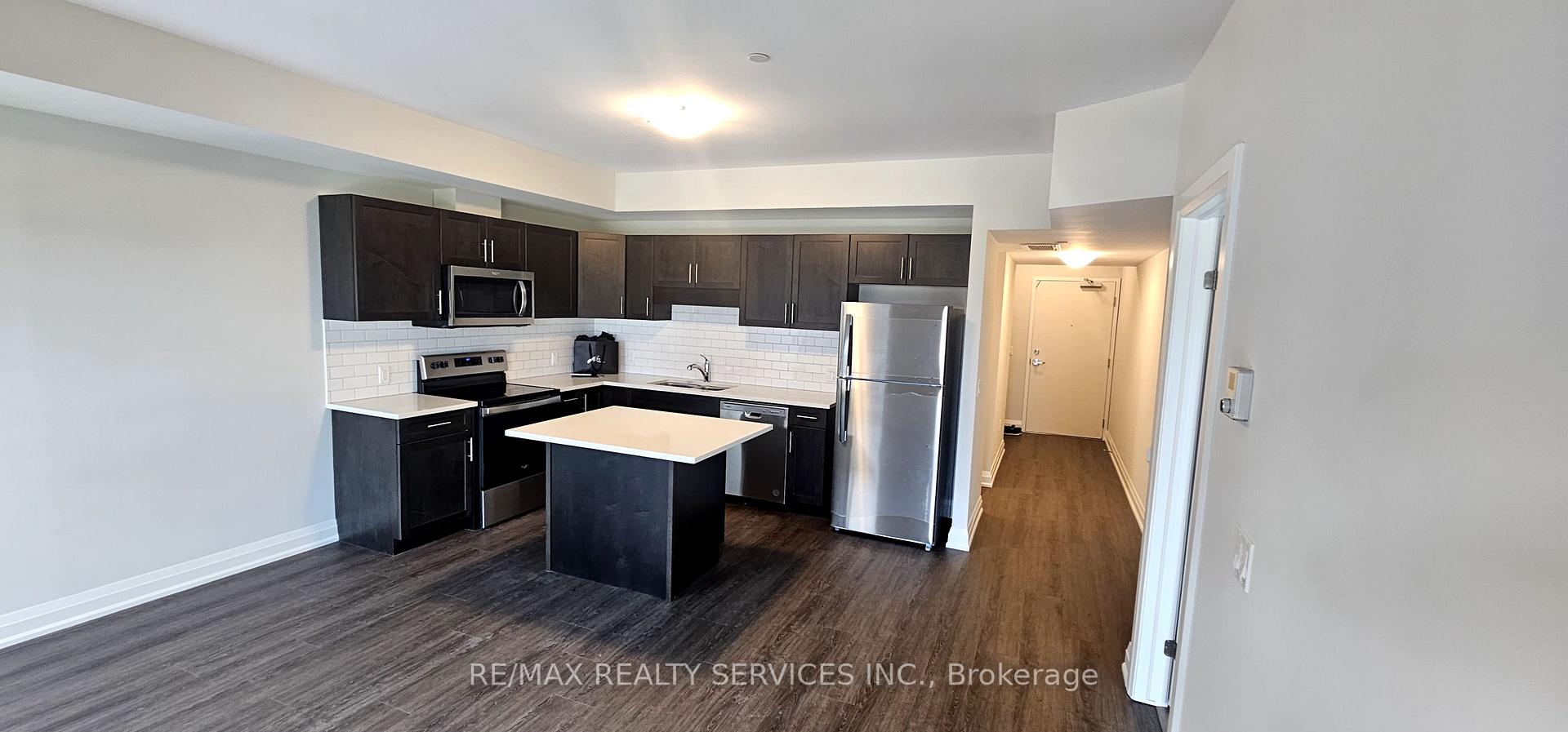 Photo 6 of Unit 300, 118 Summersides Boulevard, Pelham, Fonthill — HOMEH