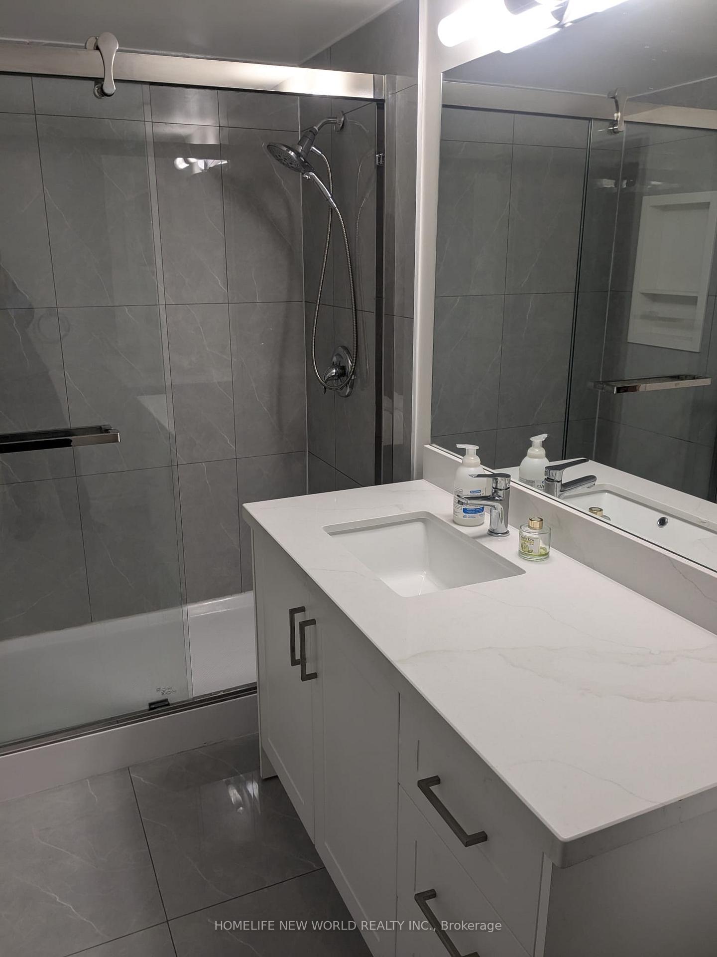 Photo 6 of Unit 1103, 7805 Bayview Avenue, Markham, Aileen-Willowbrook — HOMEH