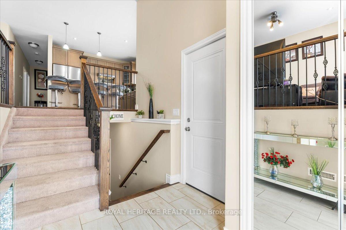 Photo 3 of 16 Cypress Drive, Belleville, Thurlow Ward — HOMEH