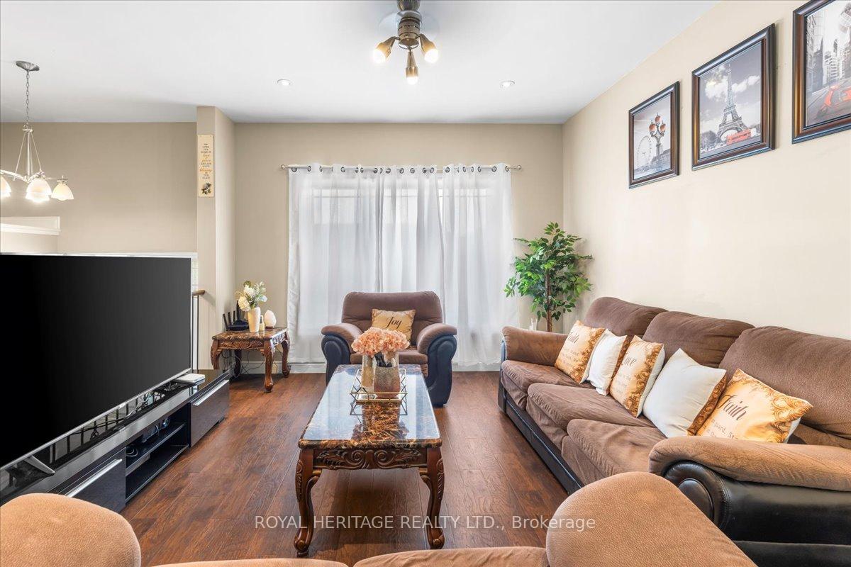 Photo 9 of 16 Cypress Drive, Belleville, Thurlow Ward — HOMEH