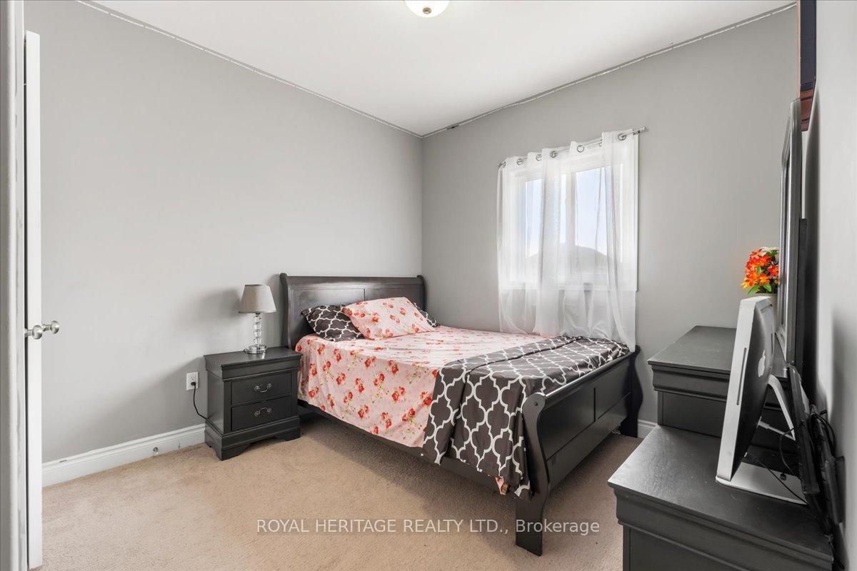 Photo 18 of 16 Cypress Drive, Belleville, Thurlow Ward — HOMEH
