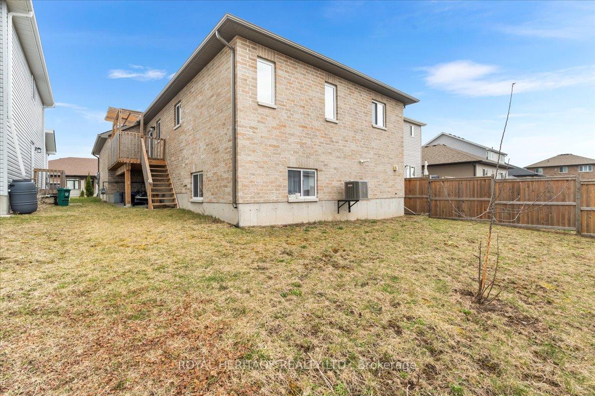Photo 37 of 16 Cypress Drive, Belleville, Thurlow Ward — HOMEH